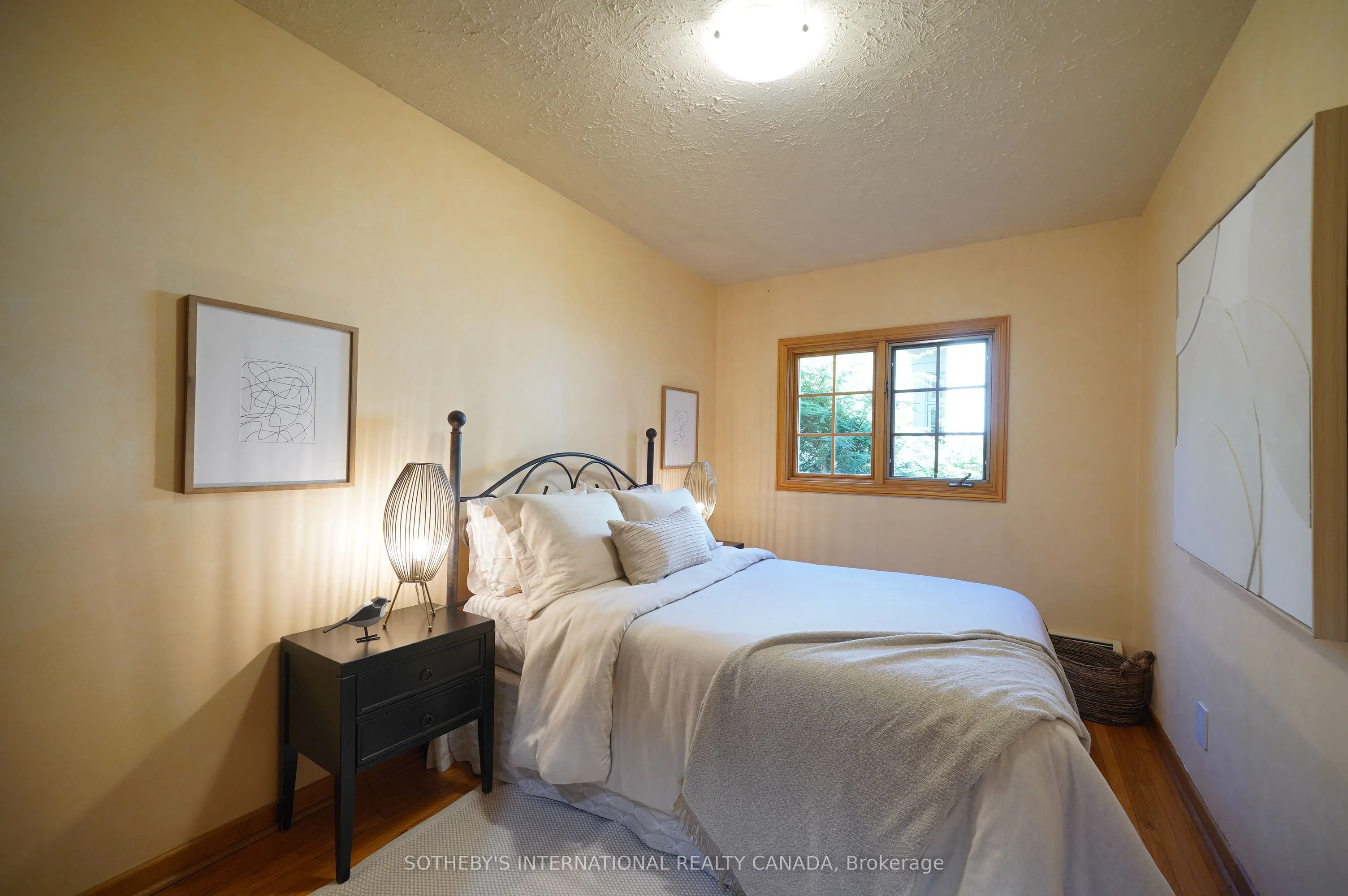 5088 Escarpment Side Road