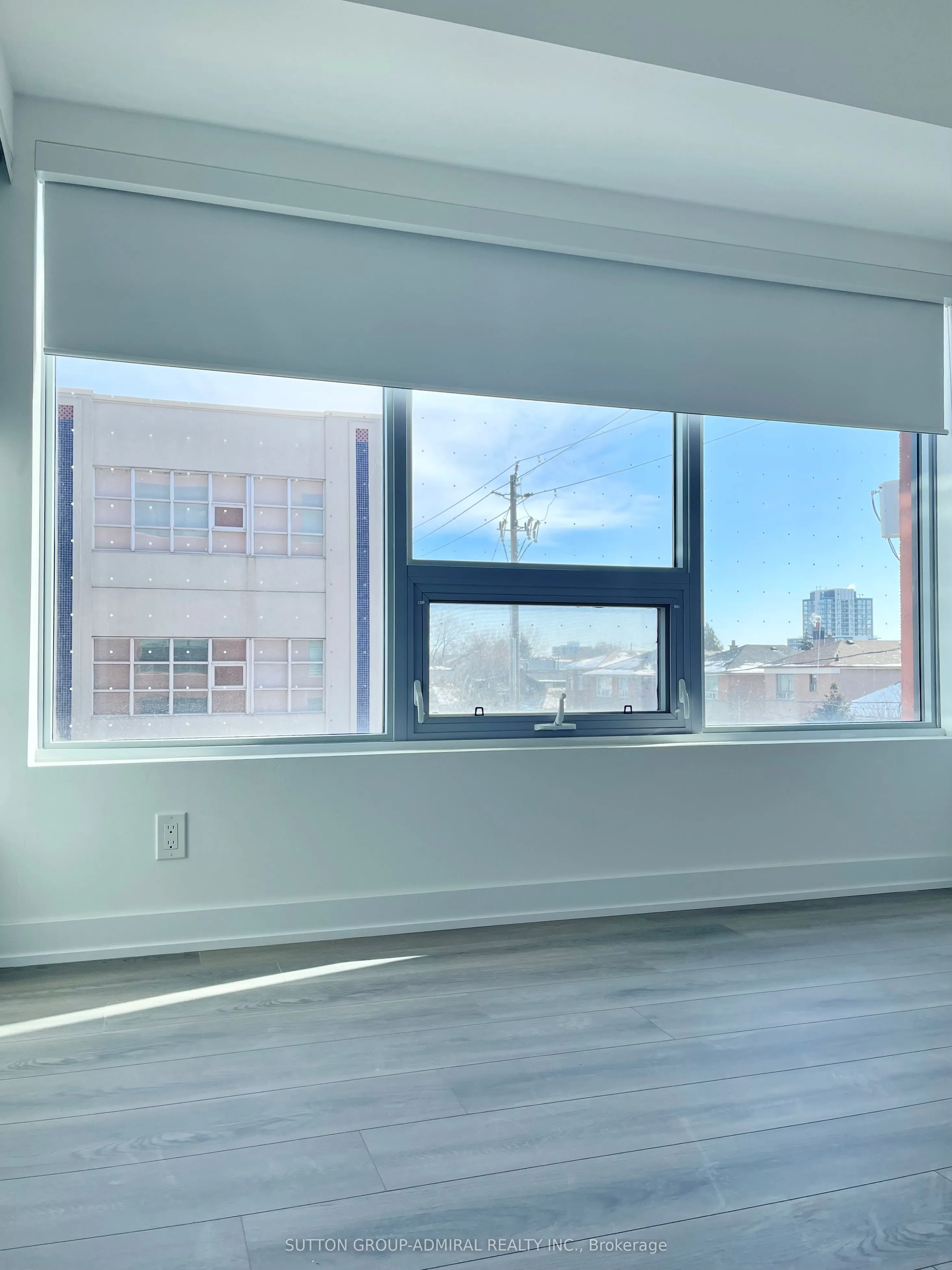 2433 Dufferin Street, #201