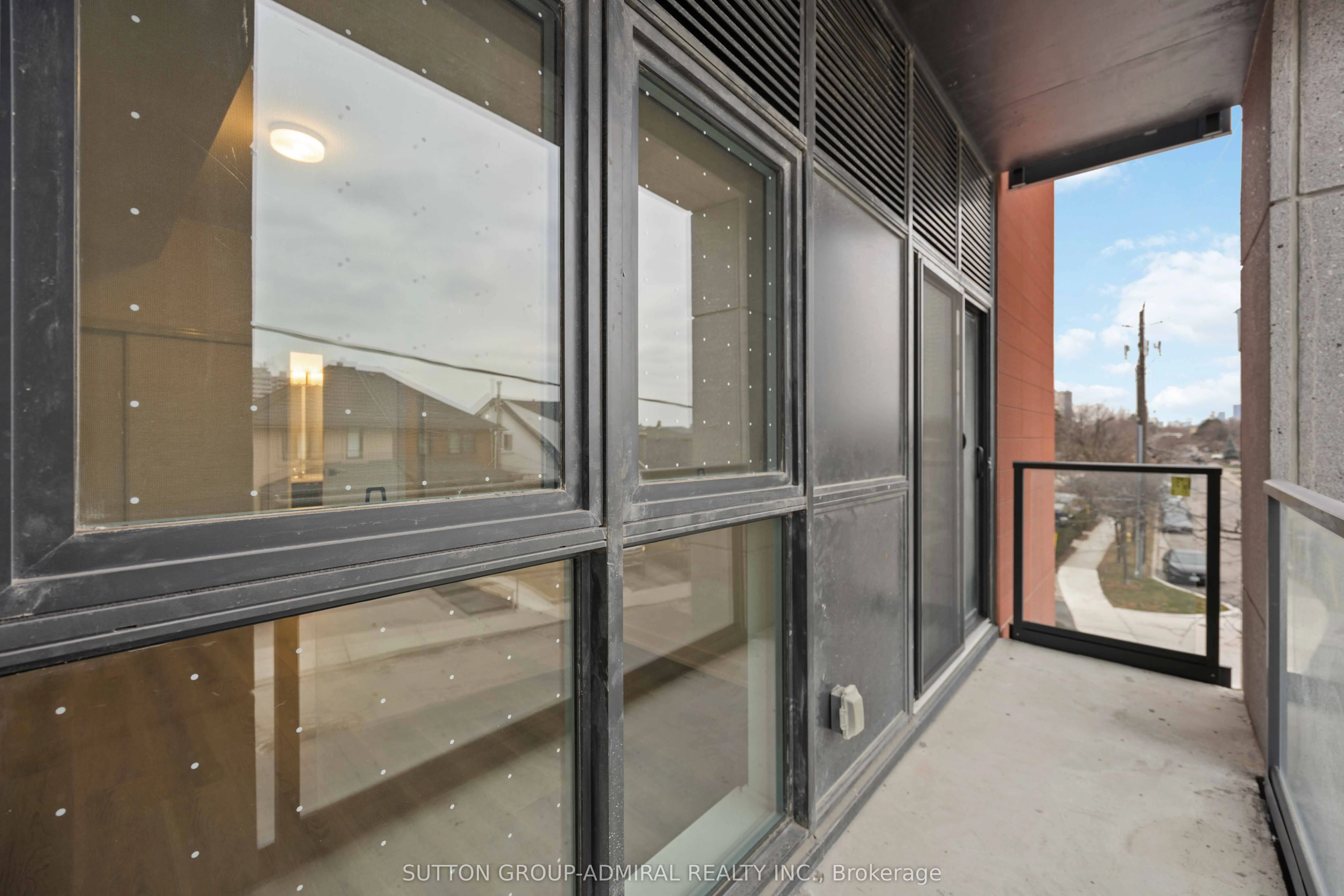 2433 Dufferin Street, #201