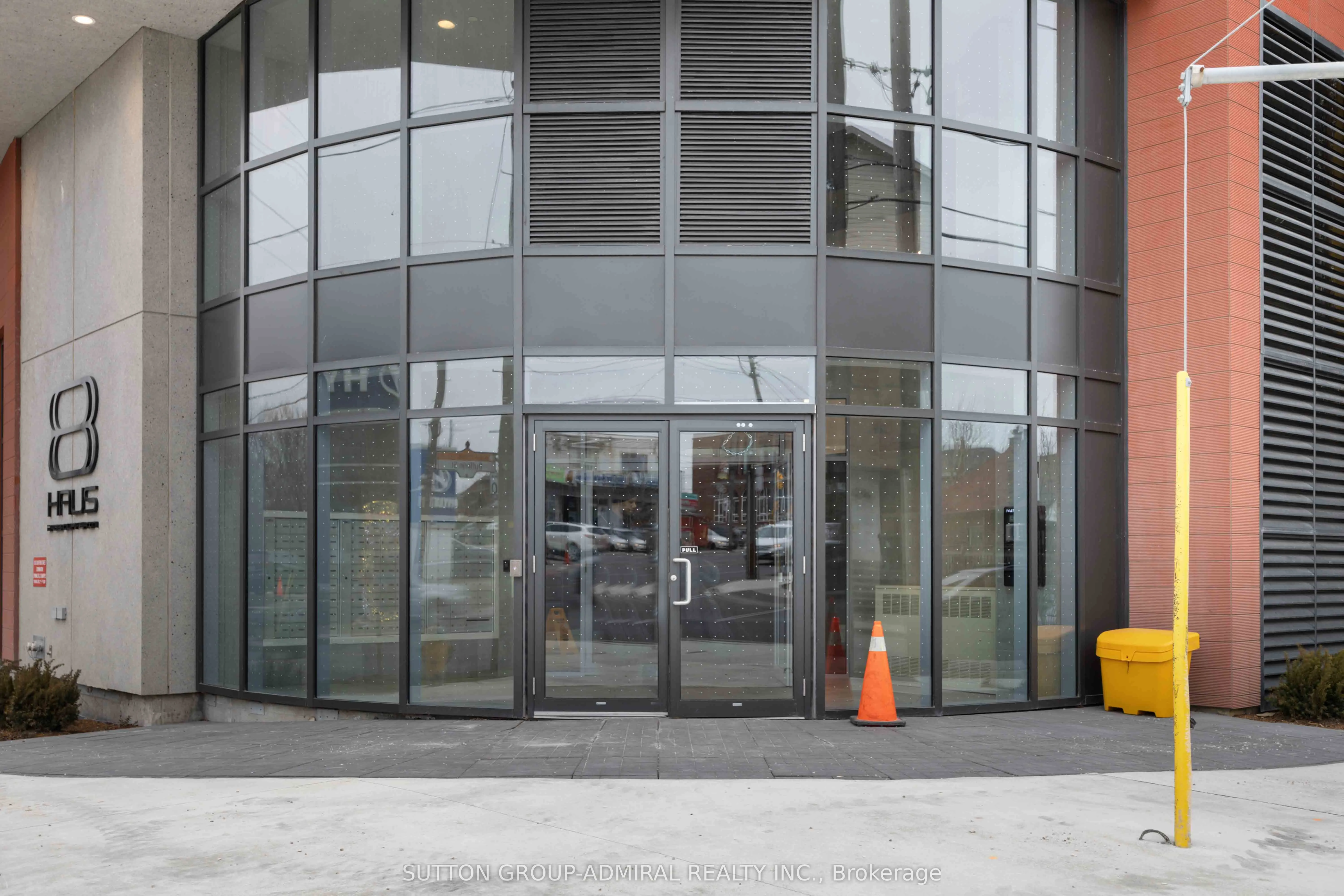 2433 Dufferin Street, #201
