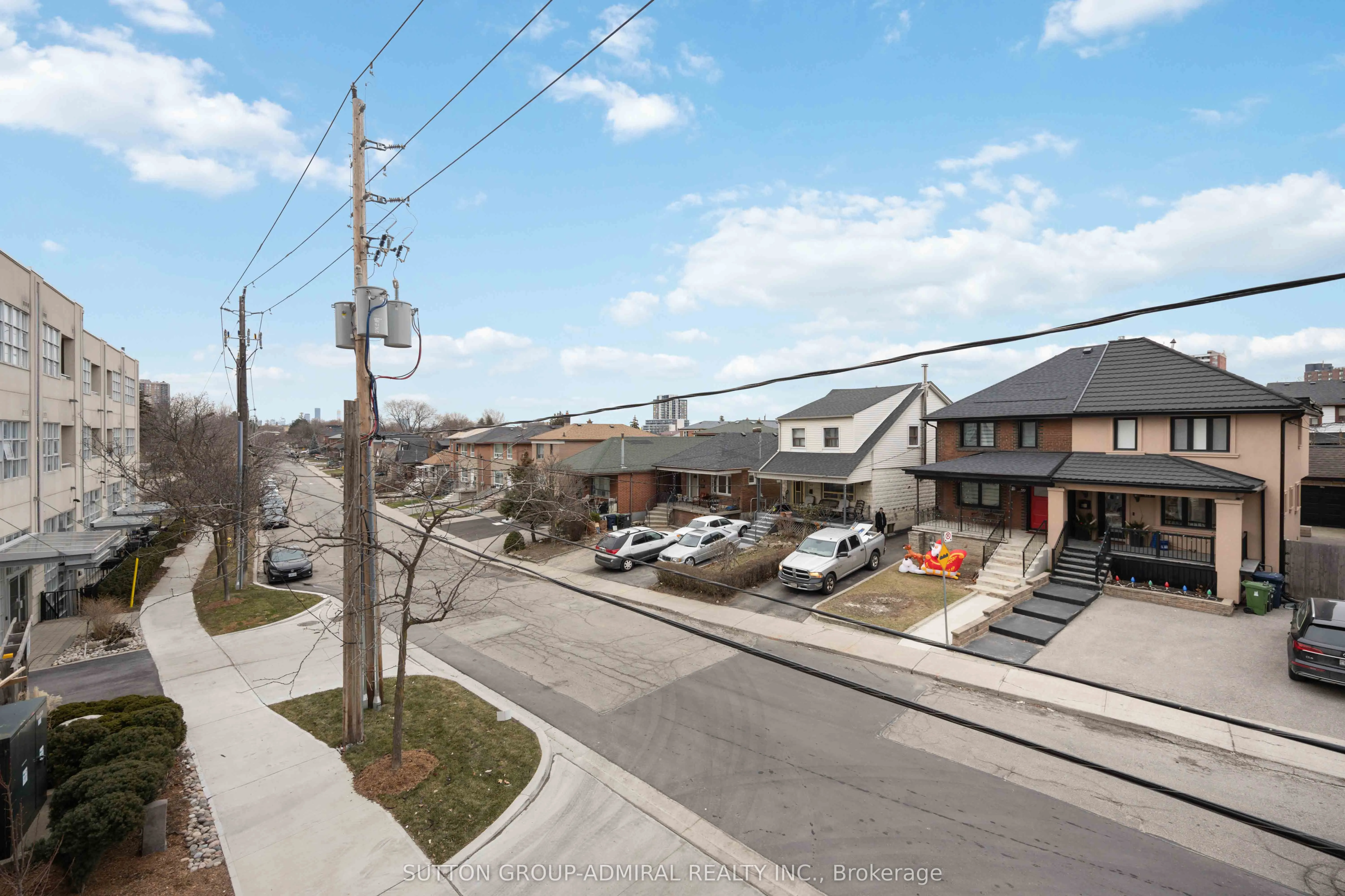 2433 Dufferin Street, #201