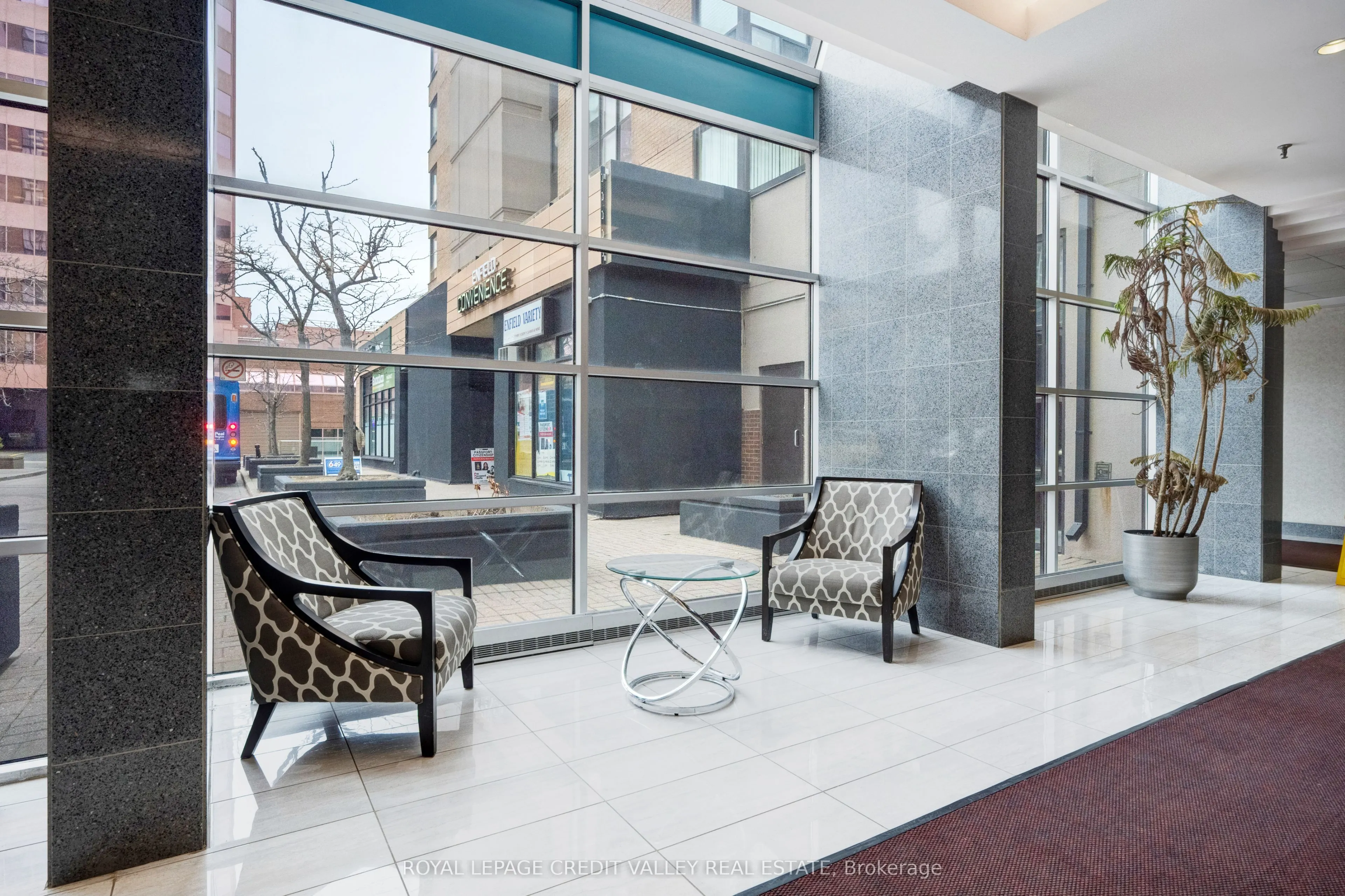 265 Enfield Place, #2002