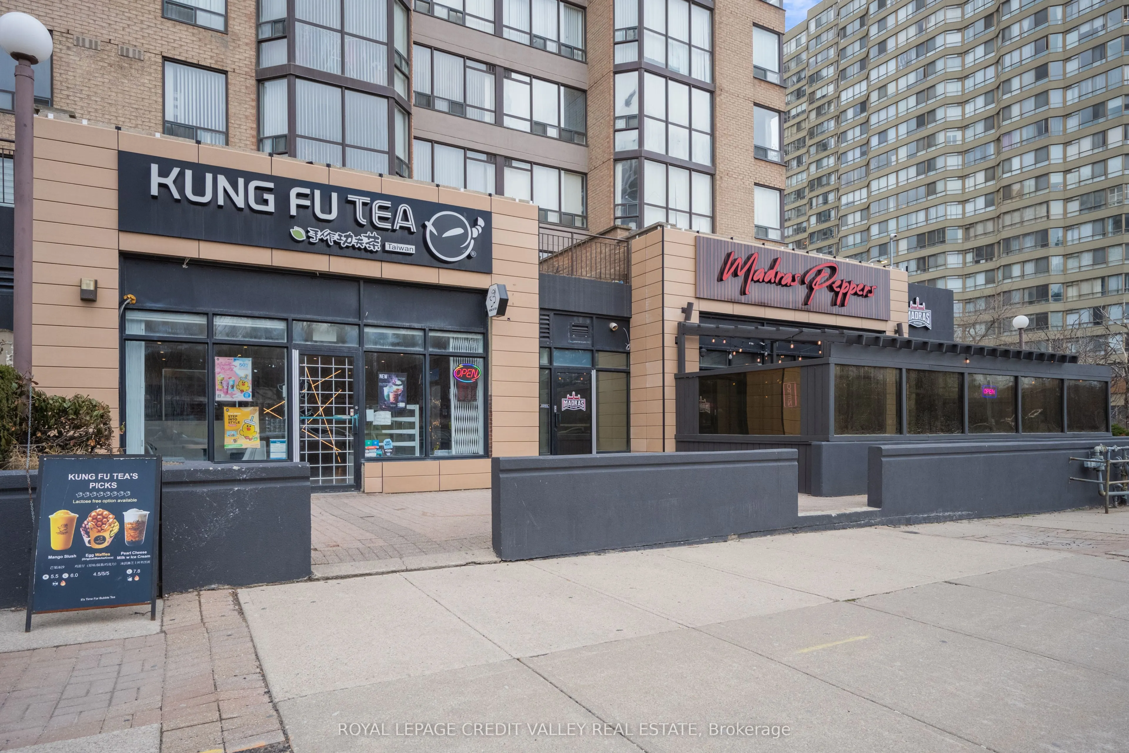 265 Enfield Place, #2002
