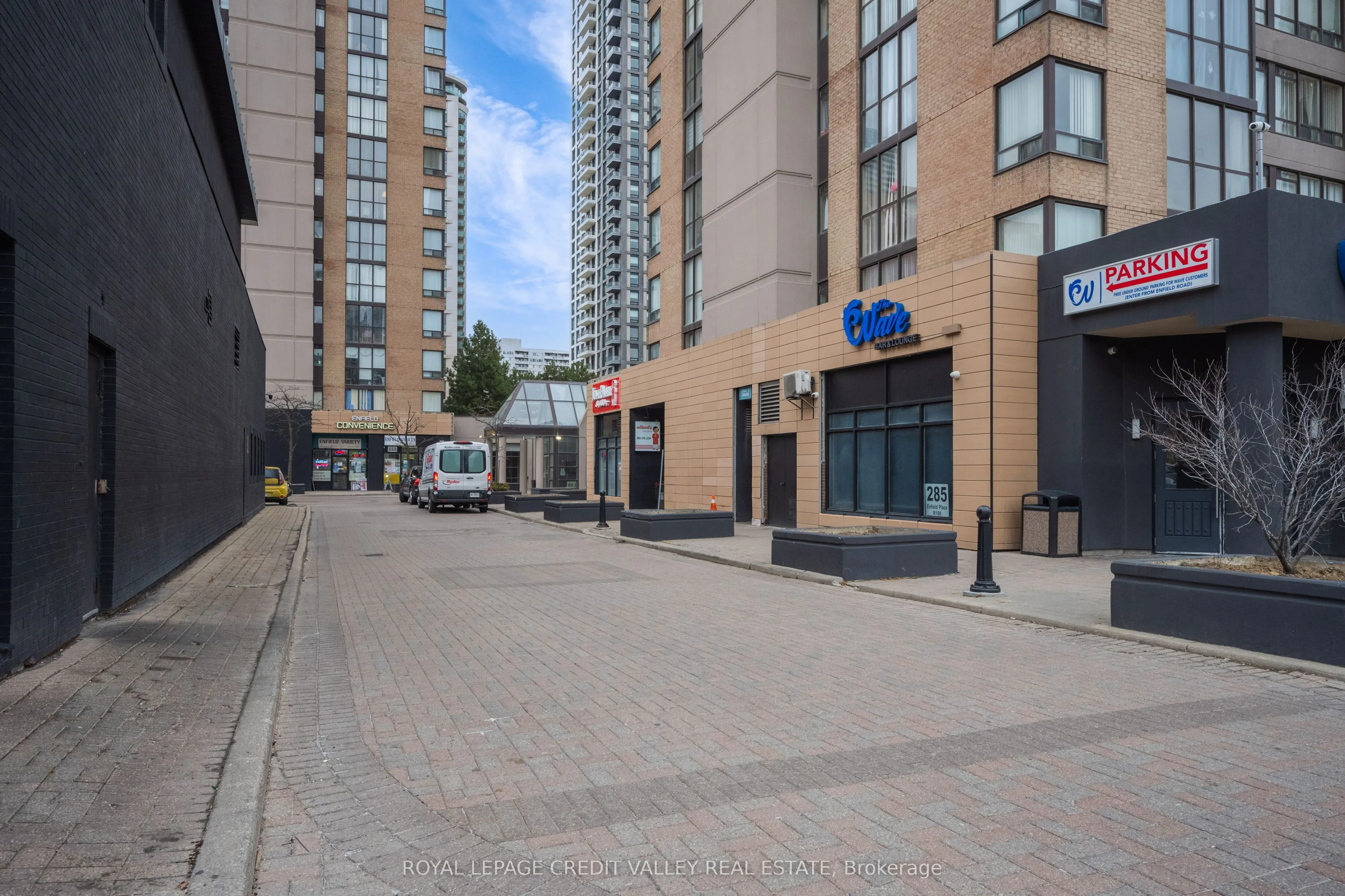 265 Enfield Place, #2002
