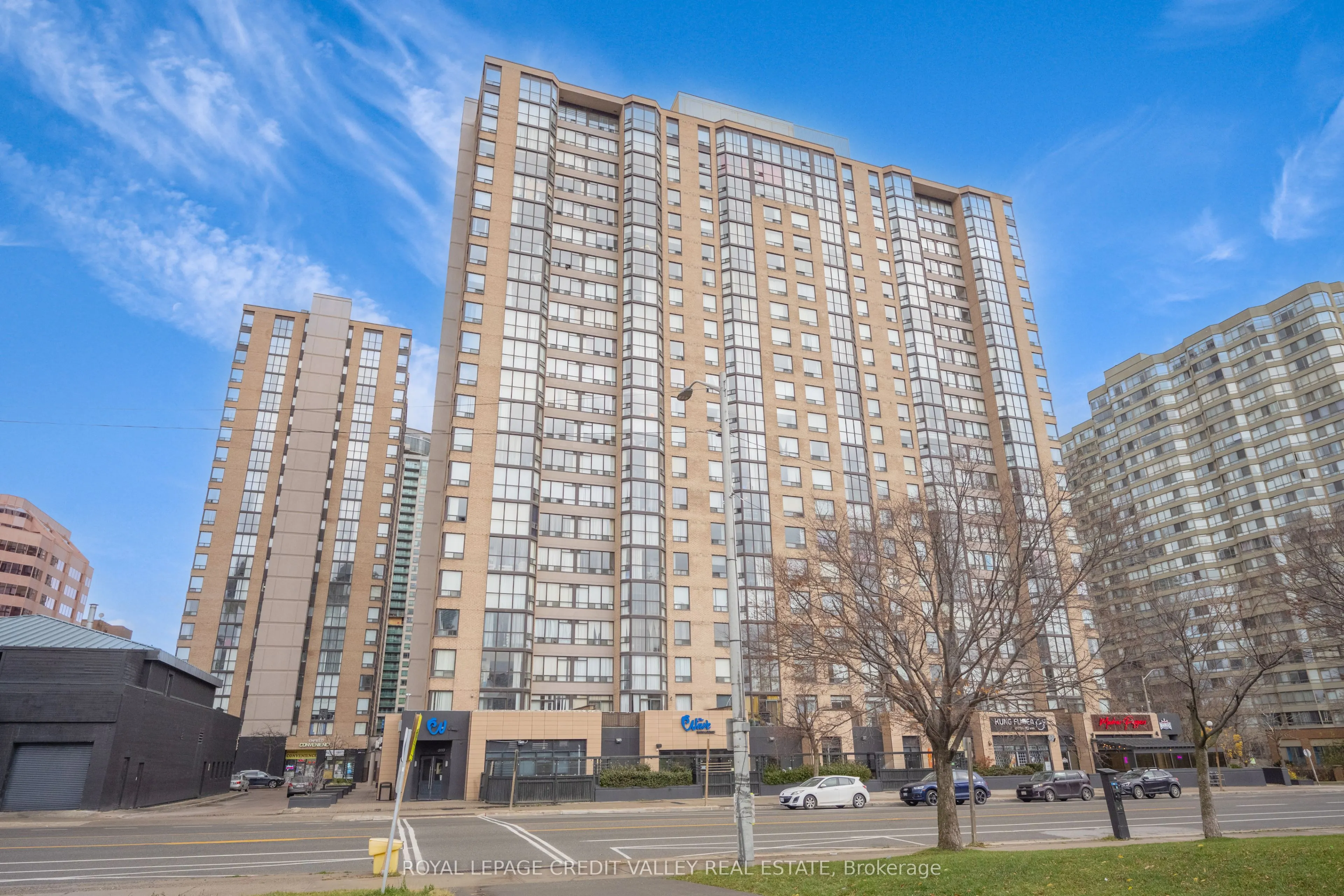 265 Enfield Place, #2002