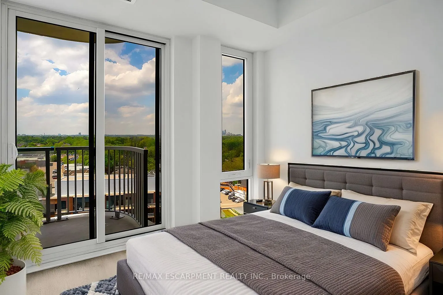 220 MISSINNIHE Way, #1203