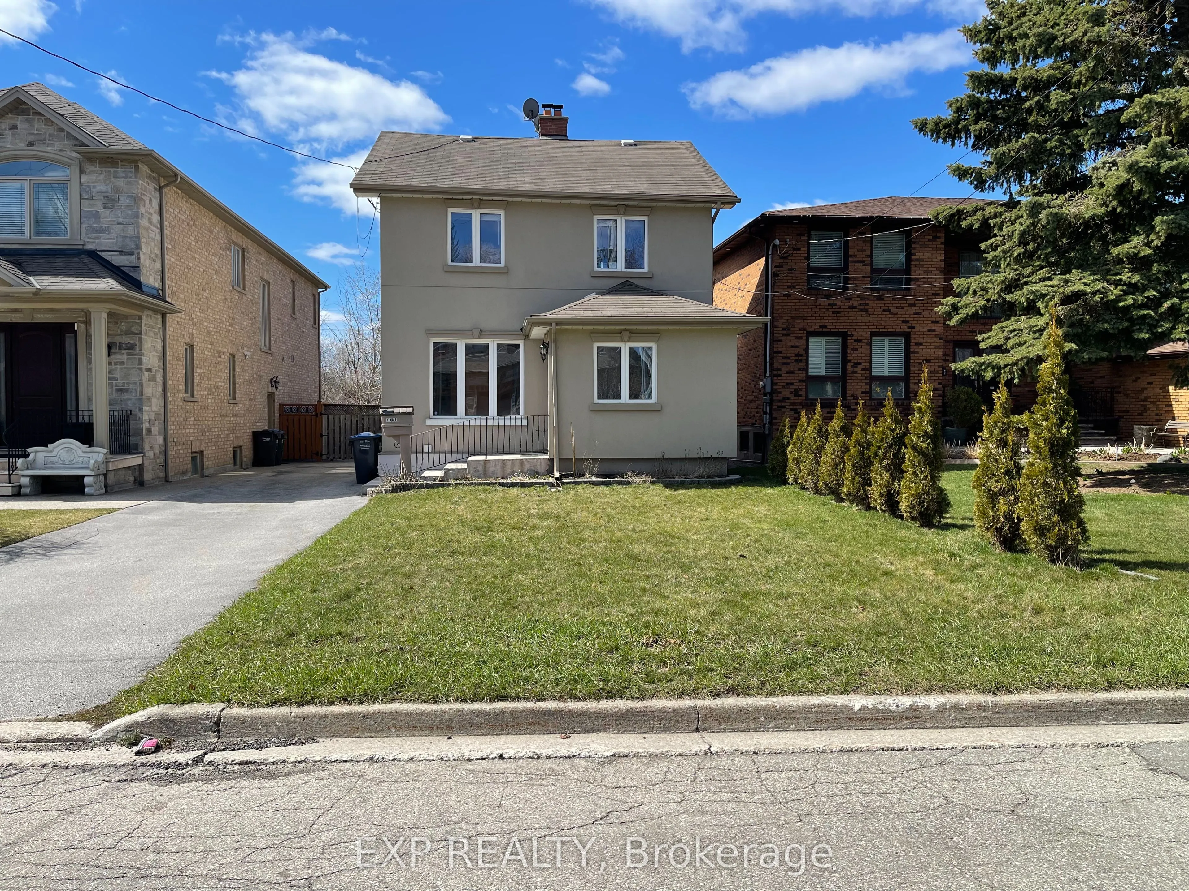 1084 Haig Boulevard