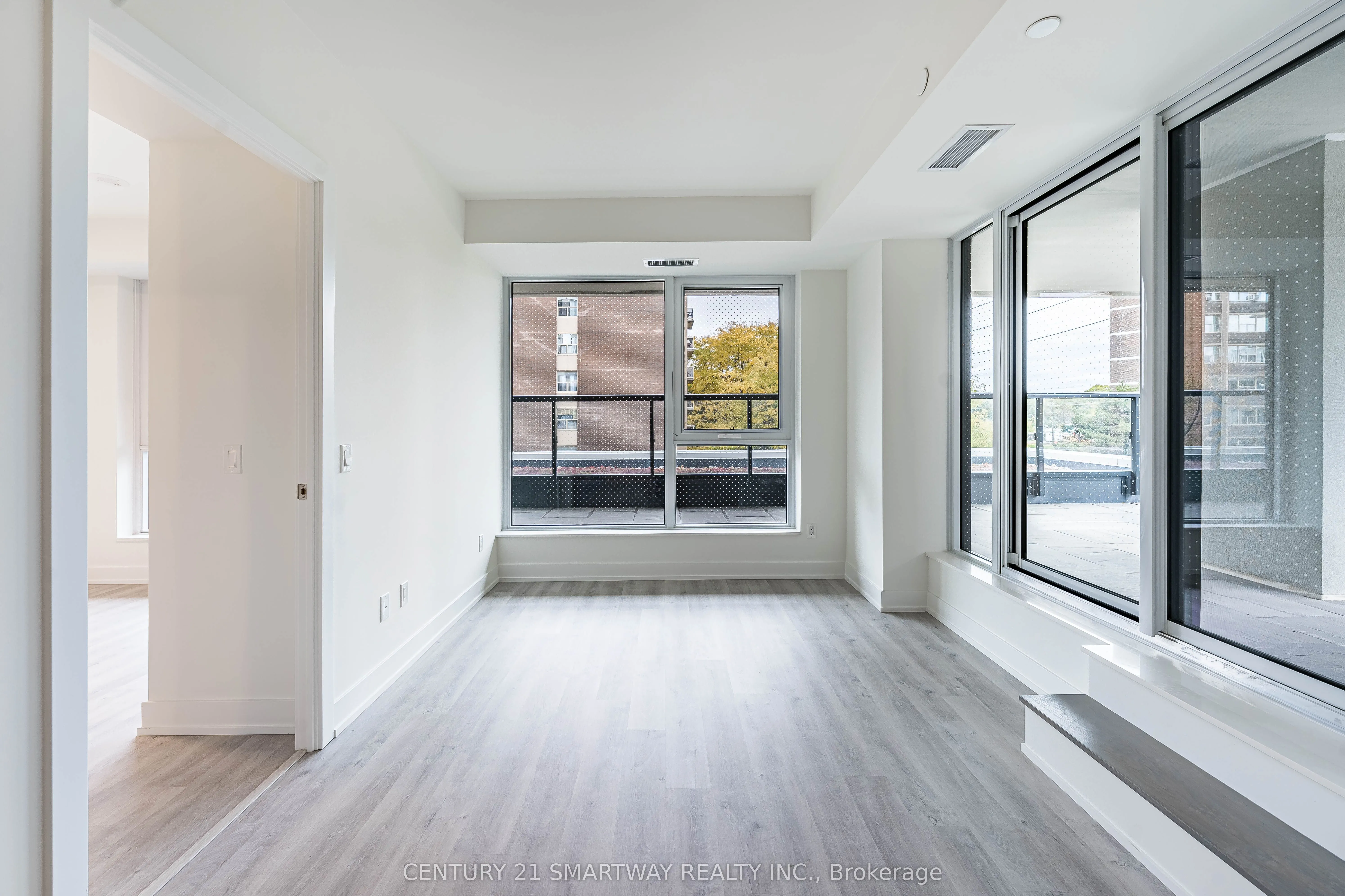 60 Central Park Roadway, #304