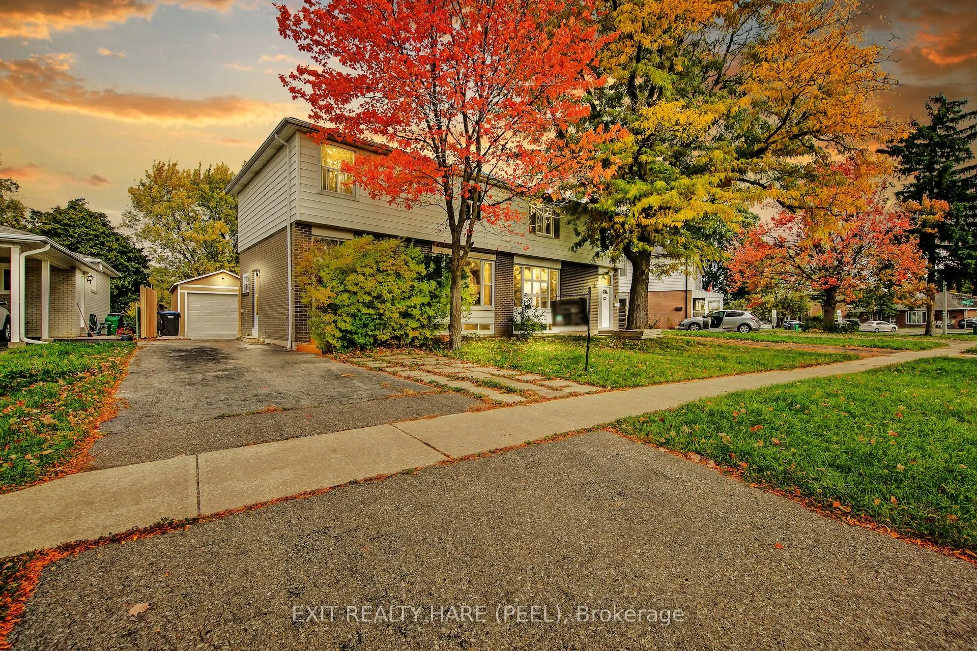 6 Earnscliffe Gate N