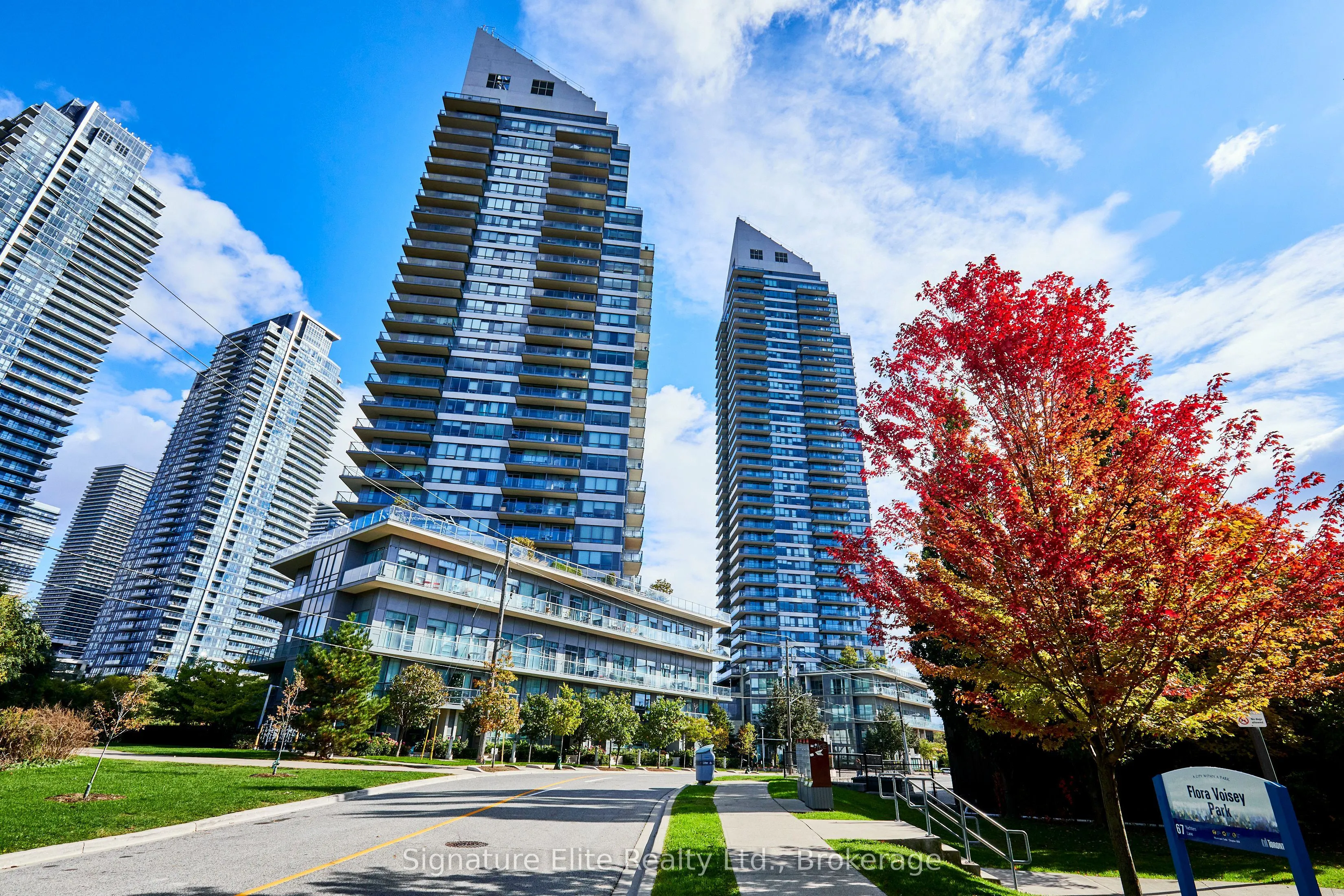 2240 Lake Shore Boulevard W, #1206