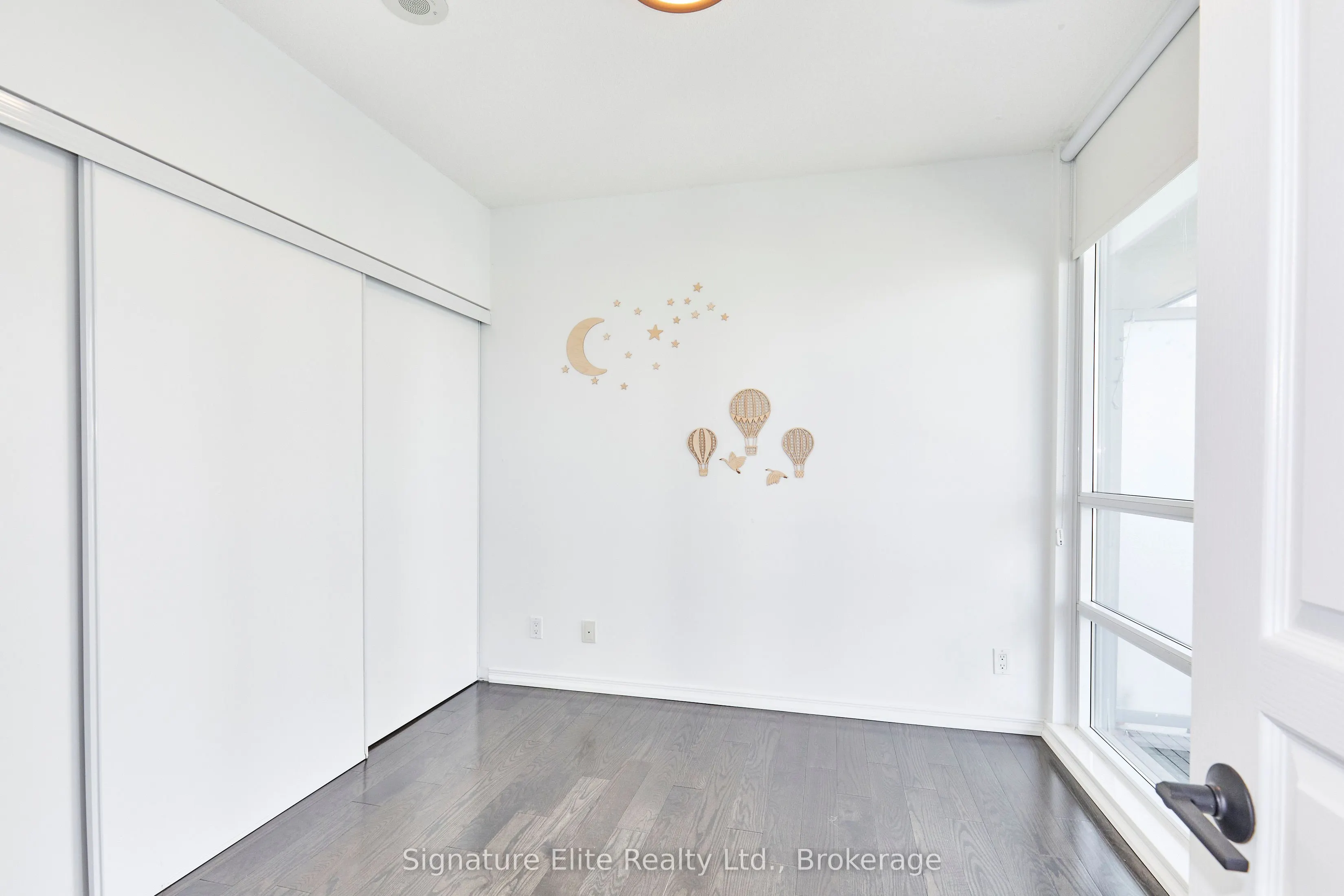 2240 Lake Shore Boulevard W, #1206