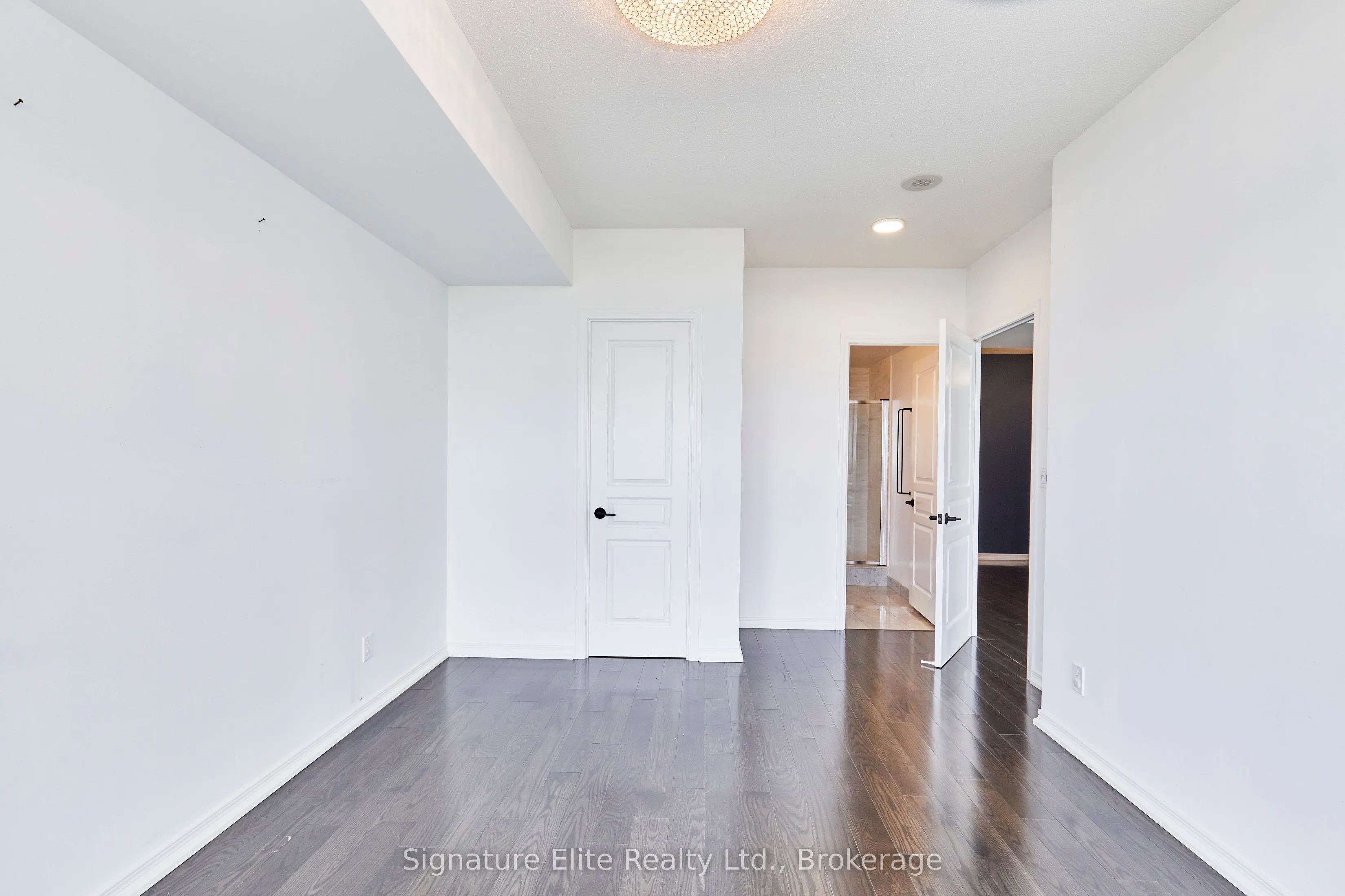 2240 Lake Shore Boulevard W, #1206