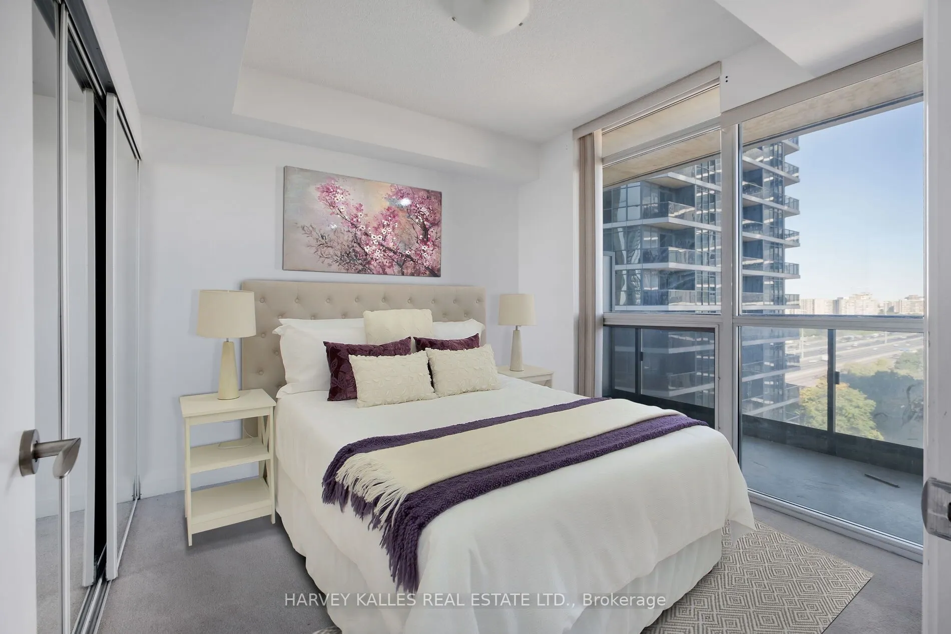 9 Valhalla Inn Road, #1208