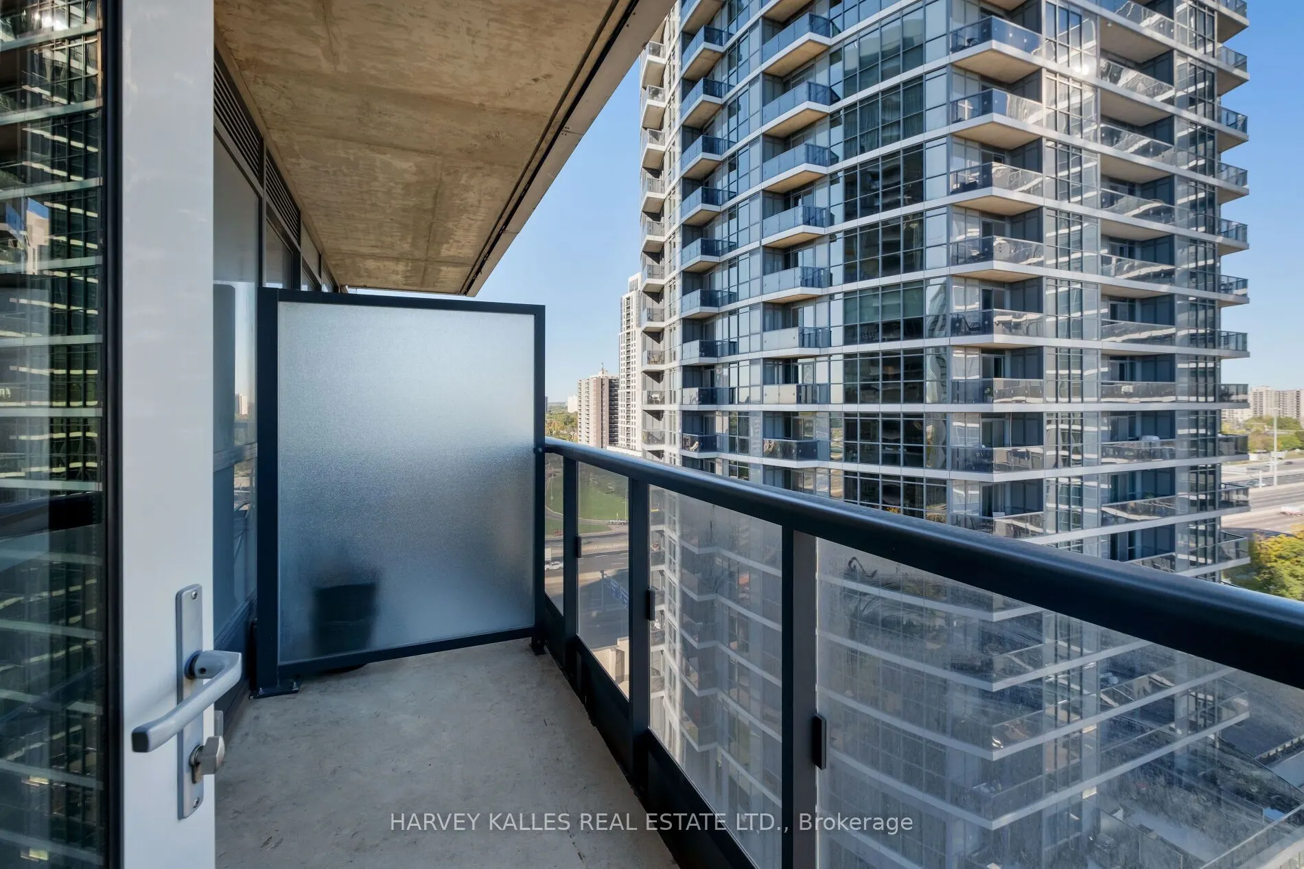 9 Valhalla Inn Road, #1208