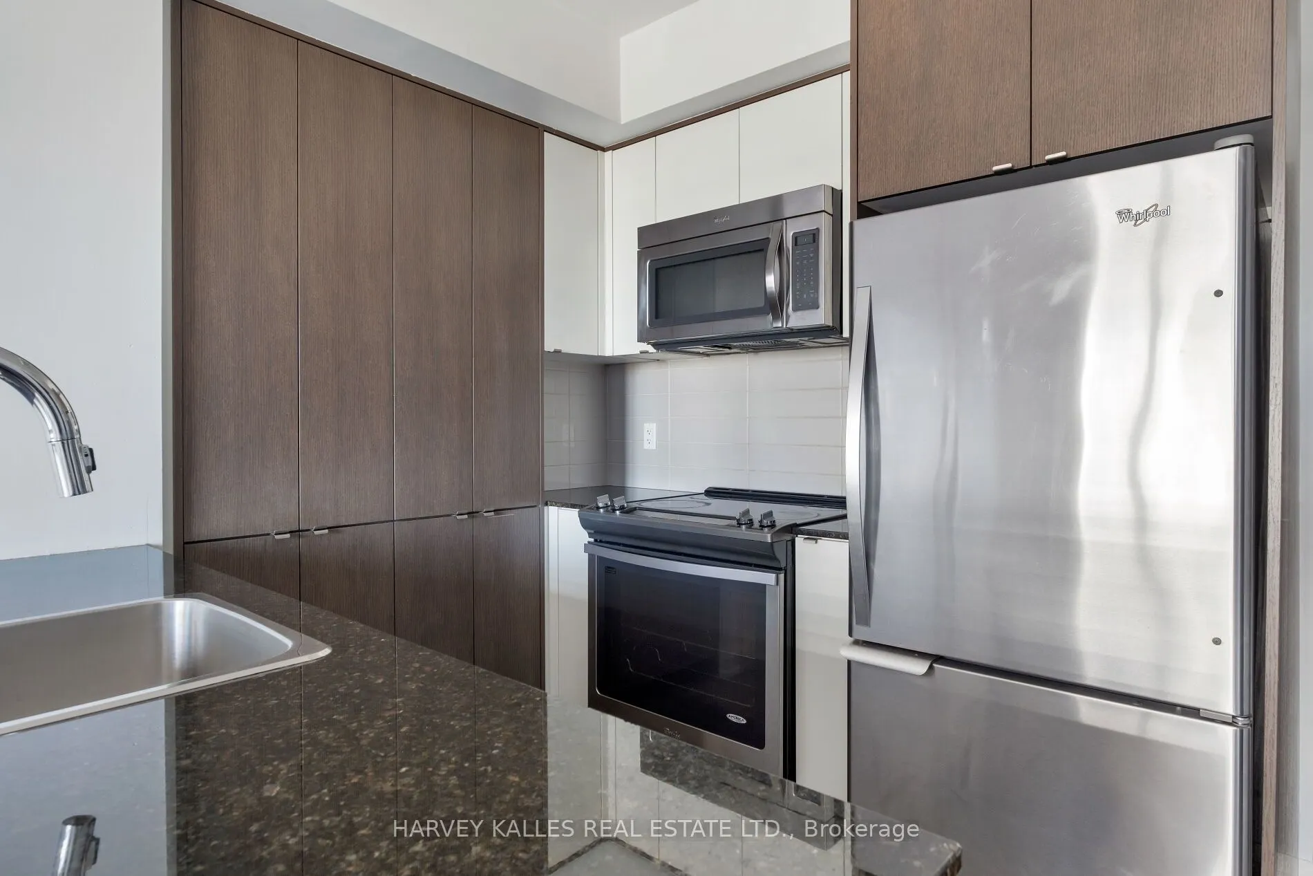 9 Valhalla Inn Road, #1208