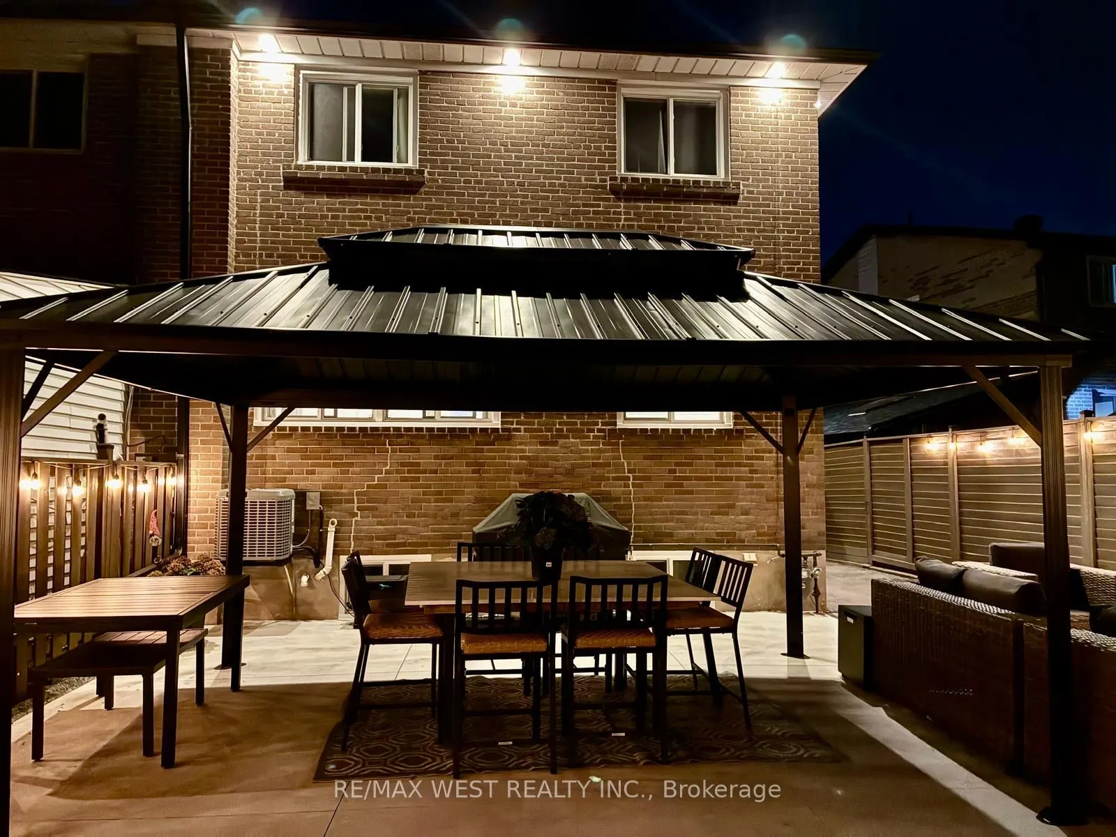 70 Wheatsheaf Crescent