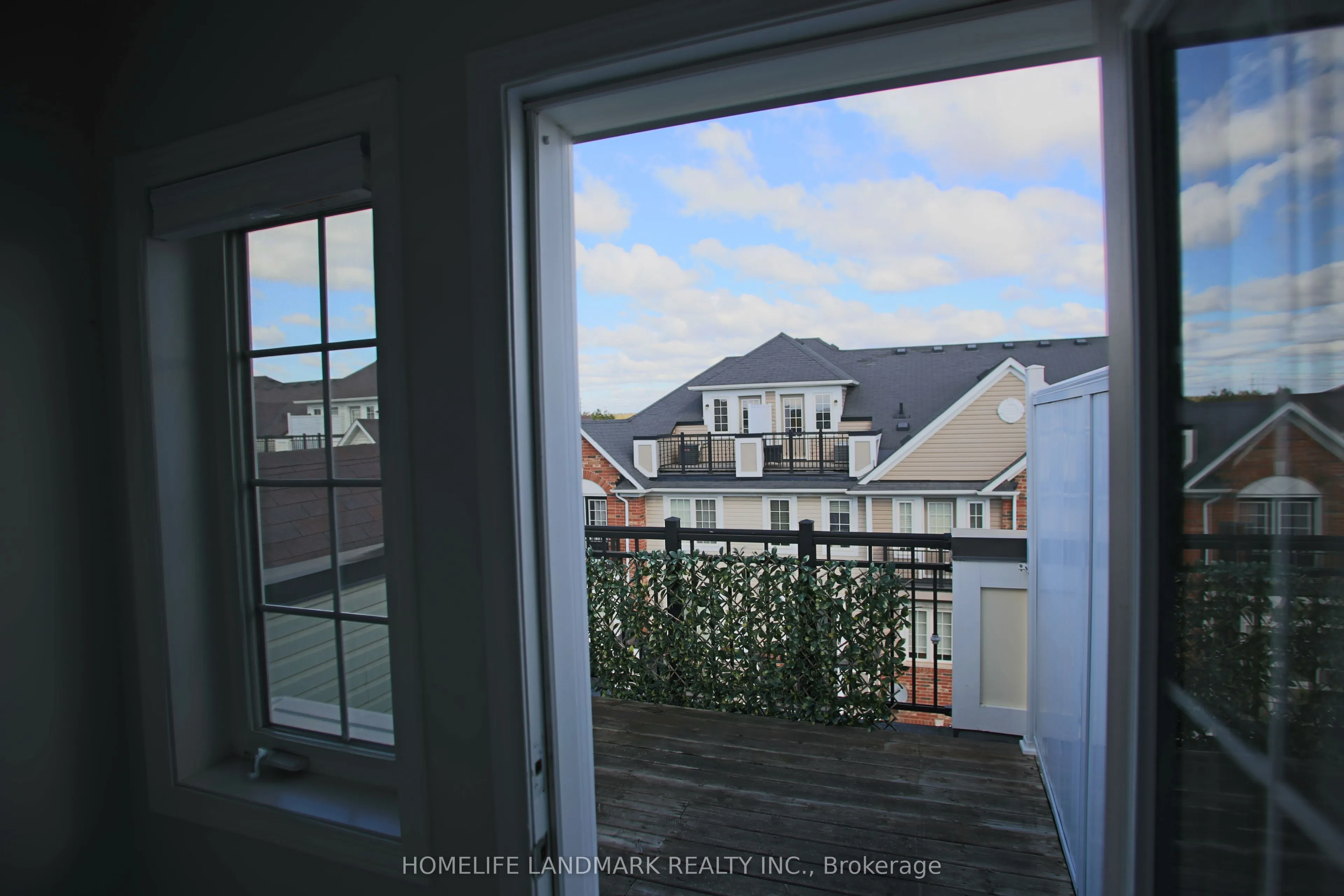 2614 Dashwood Drive, #11