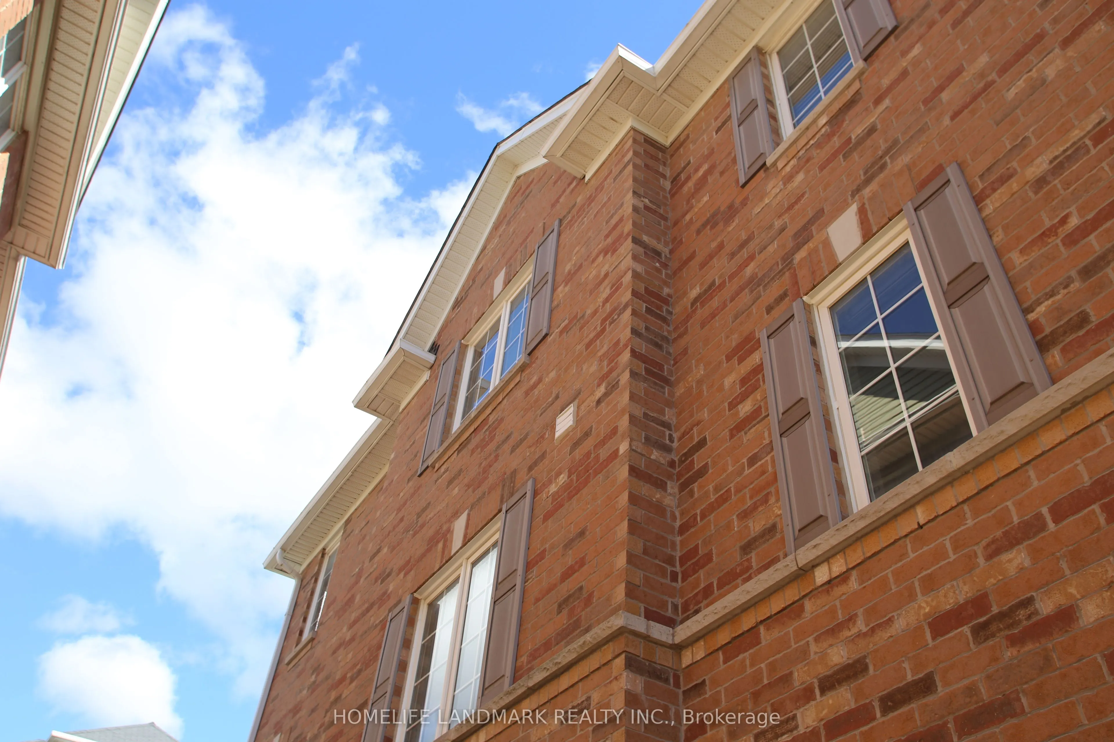 2614 Dashwood Drive, #11