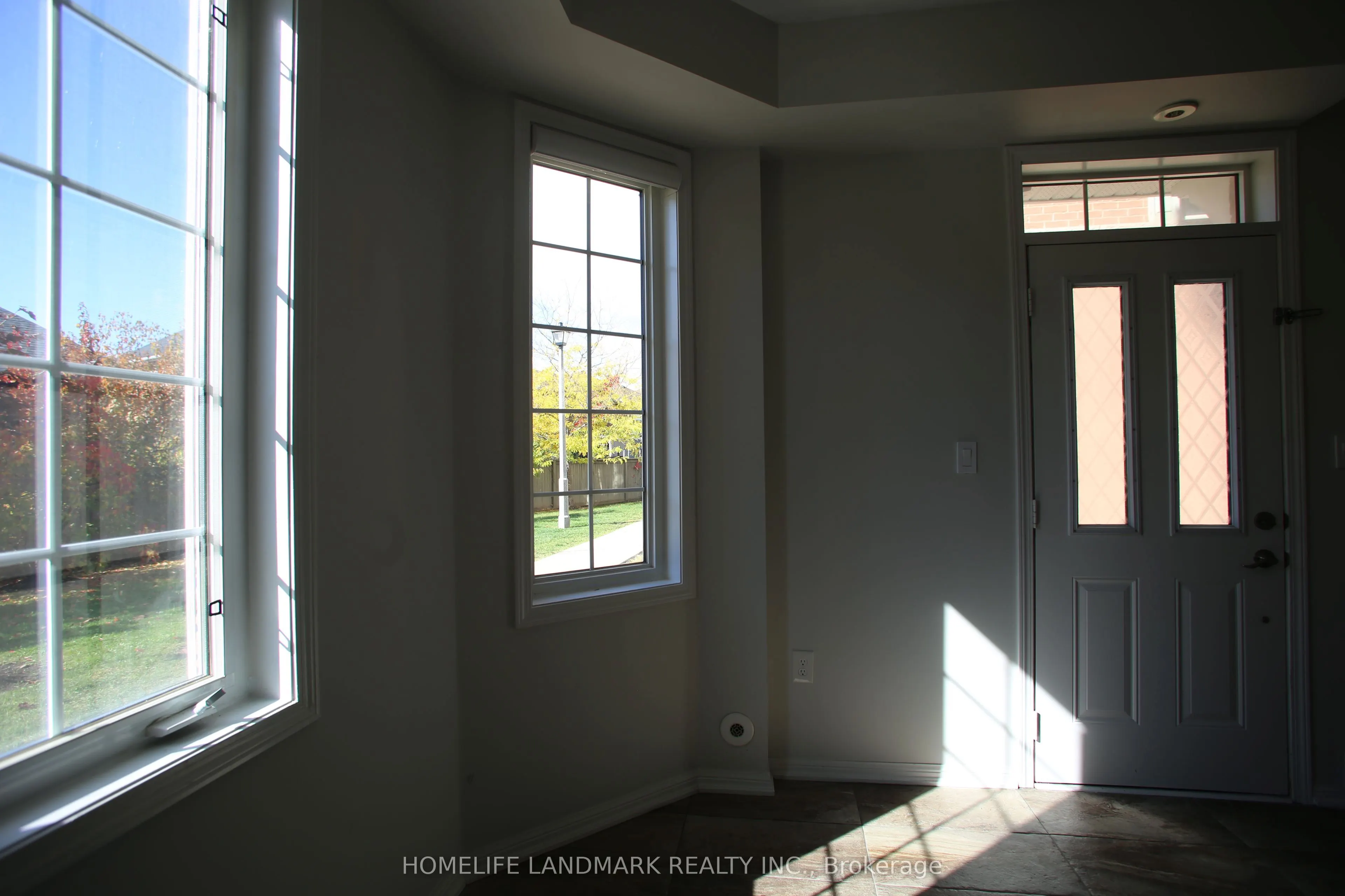 2614 Dashwood Drive, #11
