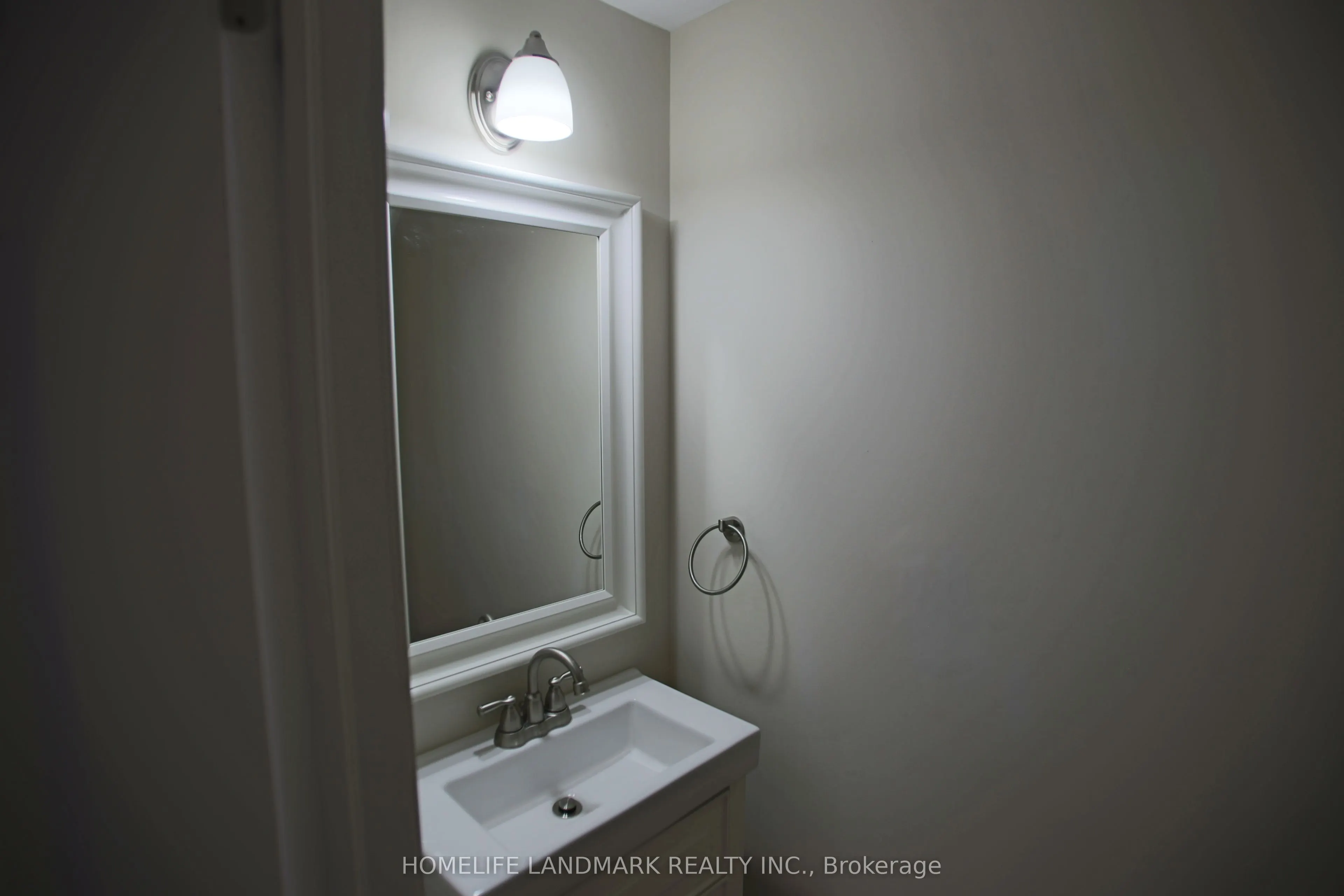 2614 Dashwood Drive, #11