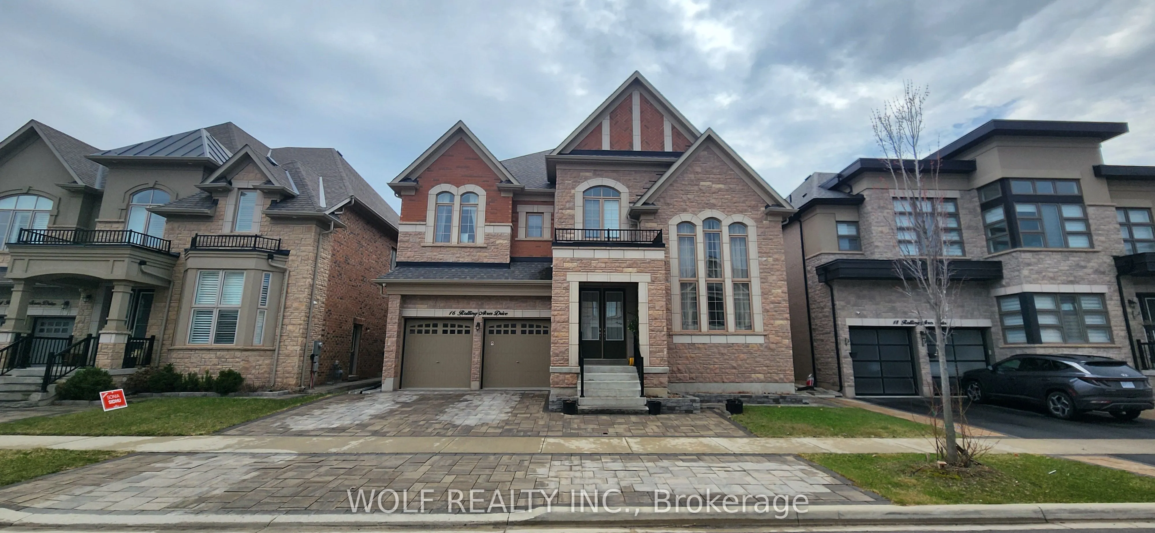 16 Rolling Acres Drive