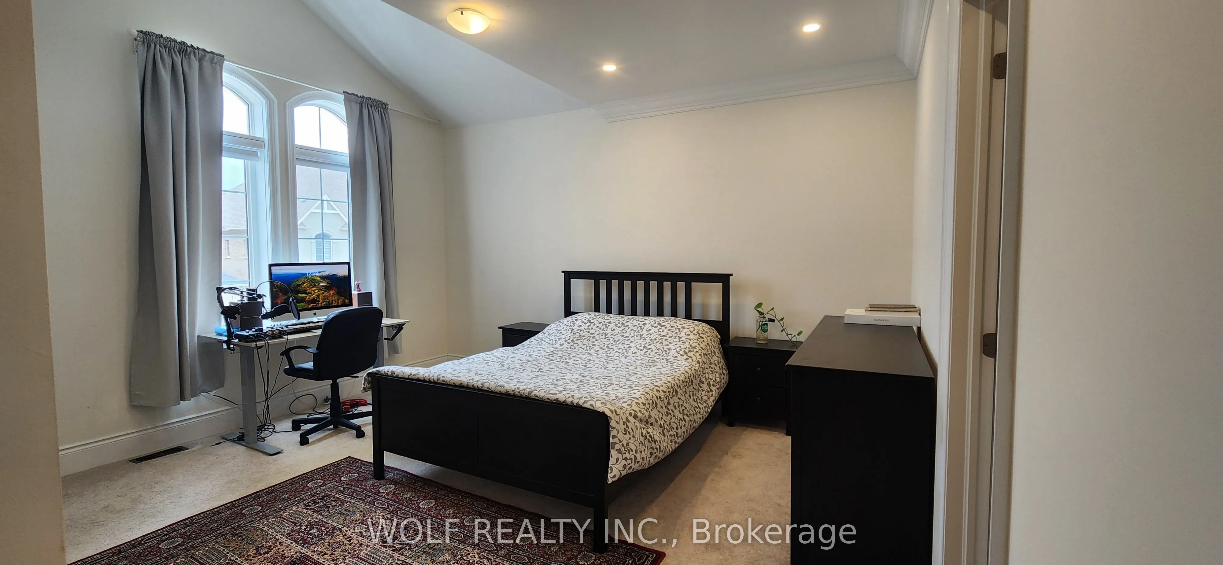 16 Rolling Acres Drive