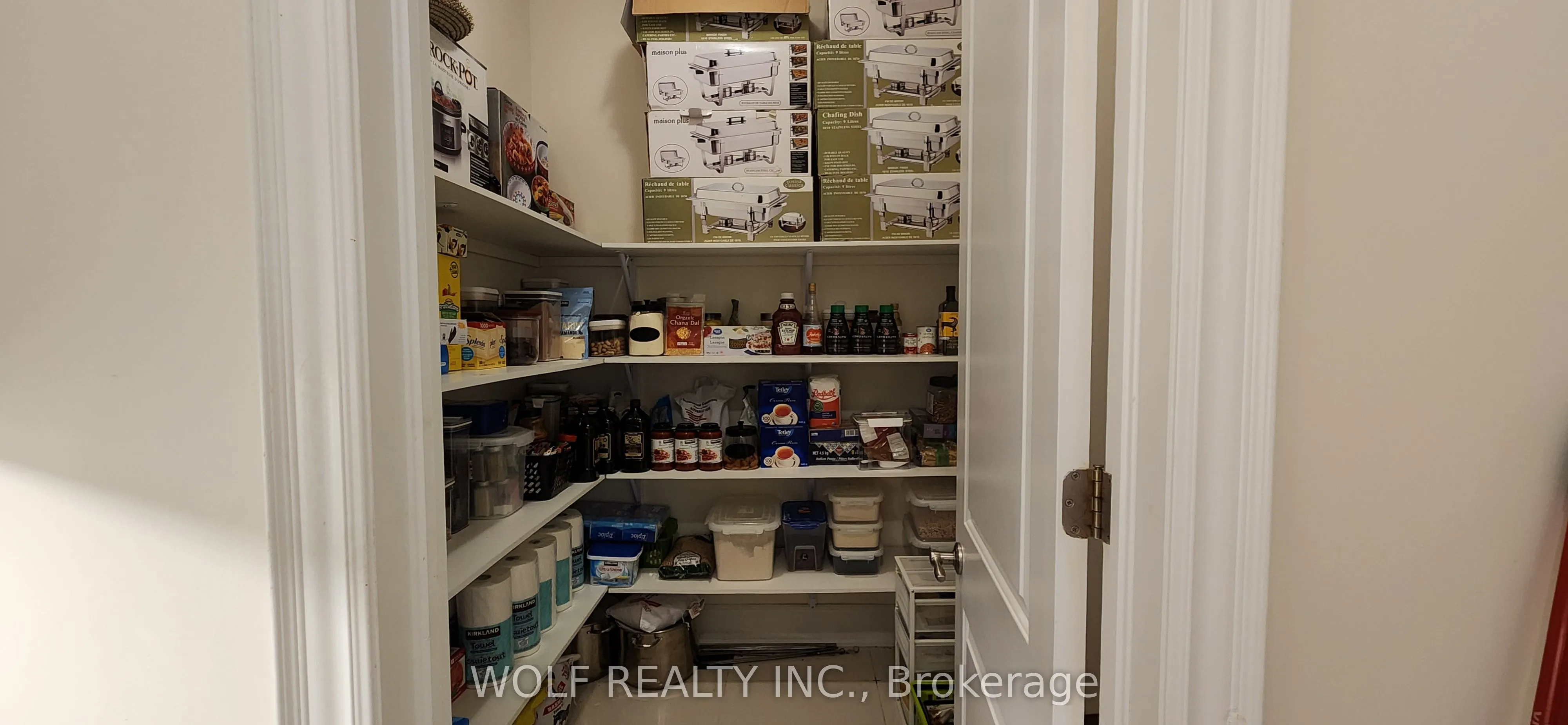 16 Rolling Acres Drive