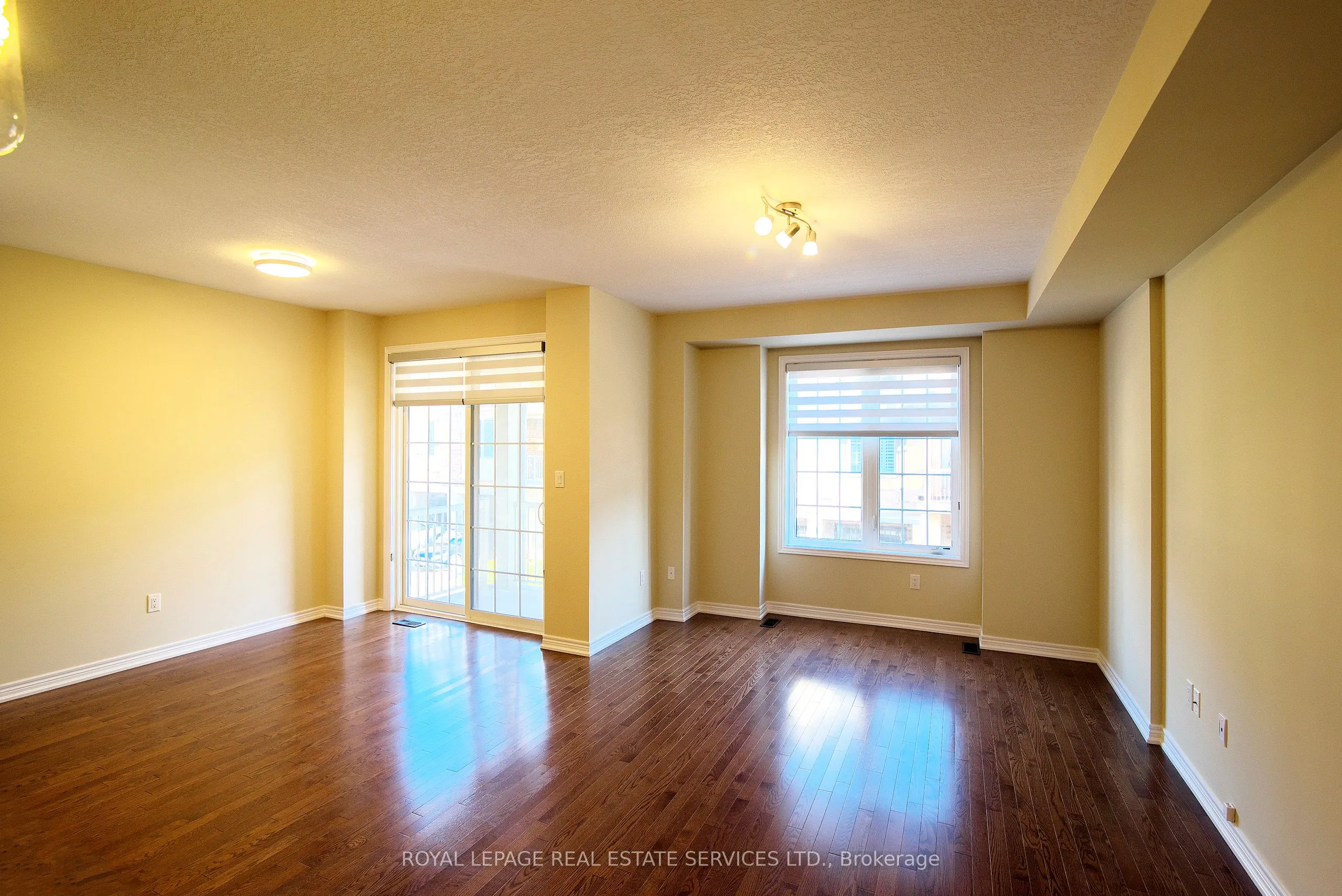 387 Alderwood Common