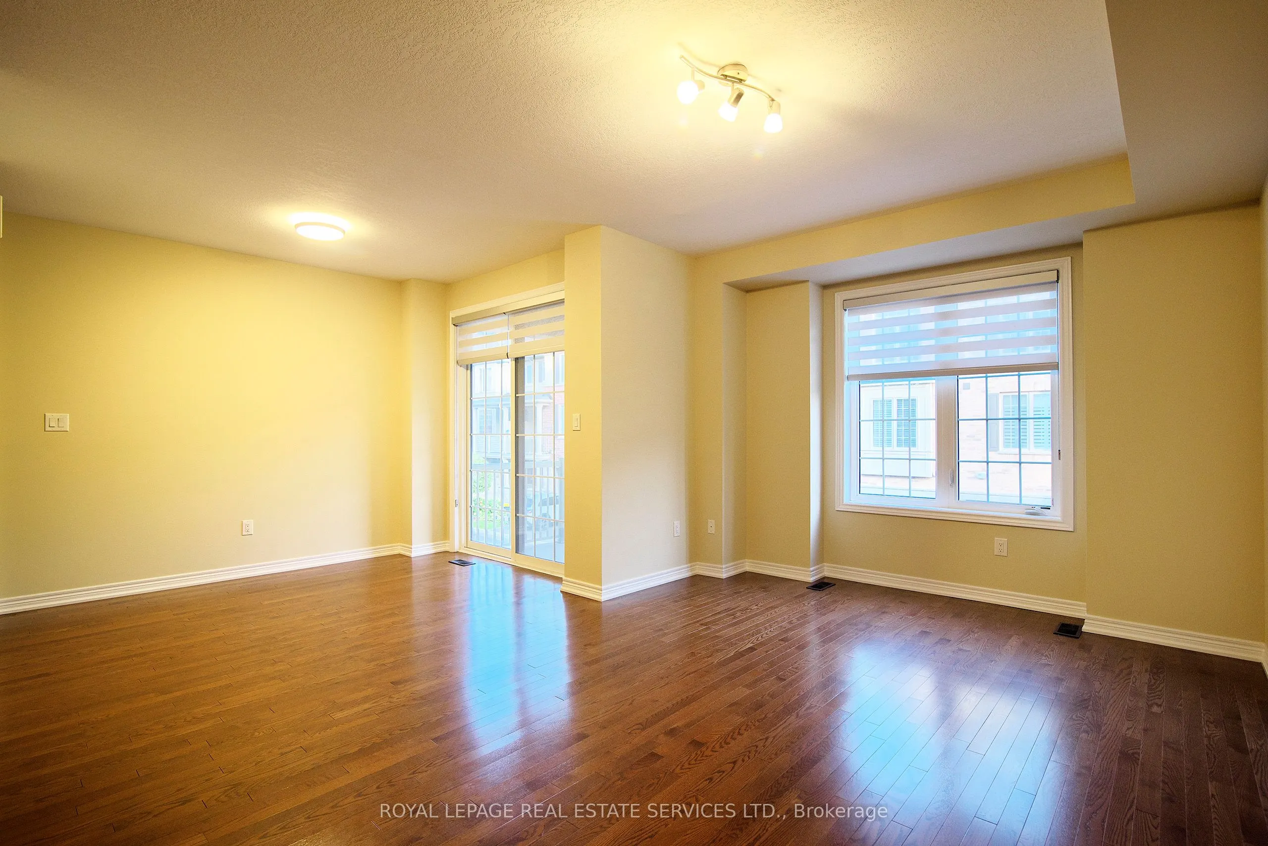 387 Alderwood Common