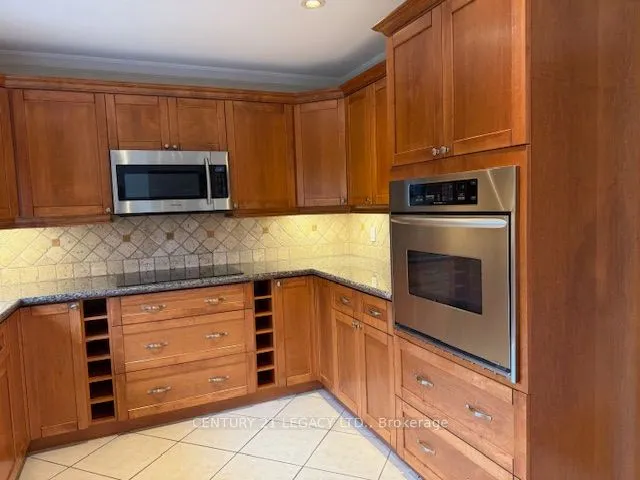 45 Panorama Crescent, #(Upper)