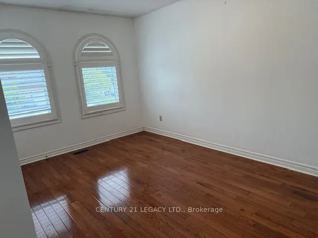 45 Panorama Crescent, #(Upper)