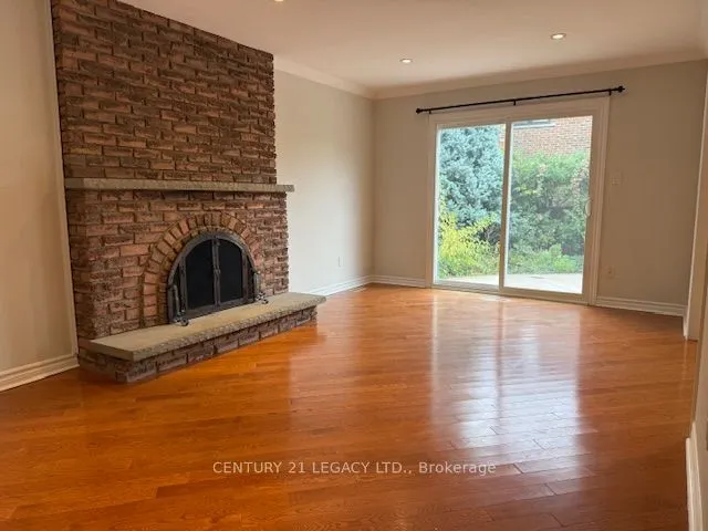 45 Panorama Crescent, #(Upper)