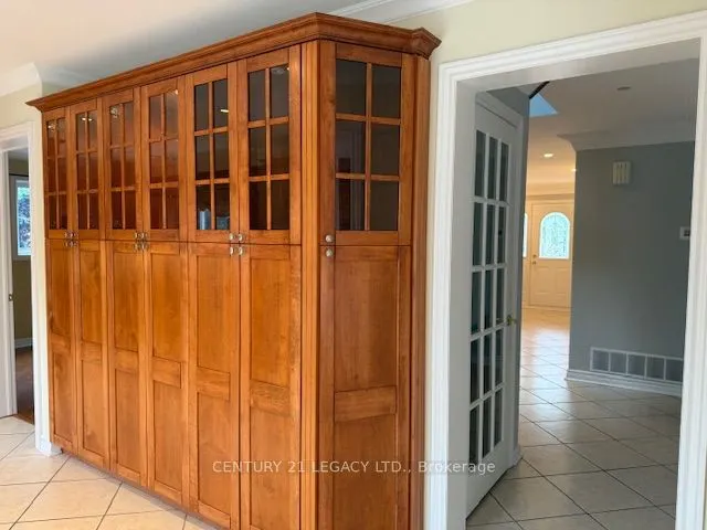 45 Panorama Crescent, #(Upper)