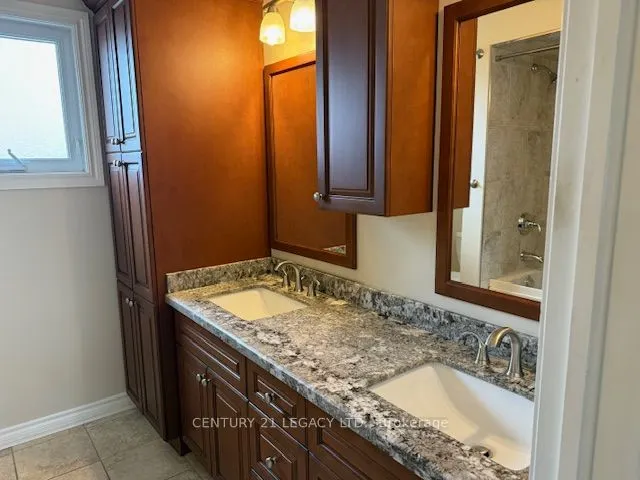 45 Panorama Crescent, #(Upper)