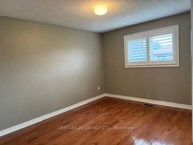 45 Panorama Crescent, #(Upper)