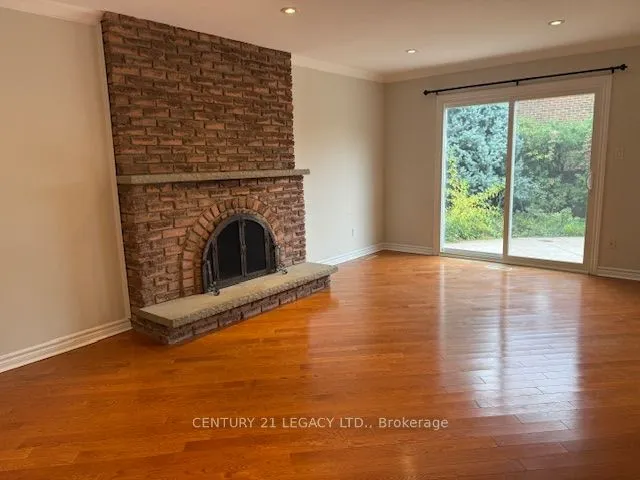 45 Panorama Crescent, #(Upper)