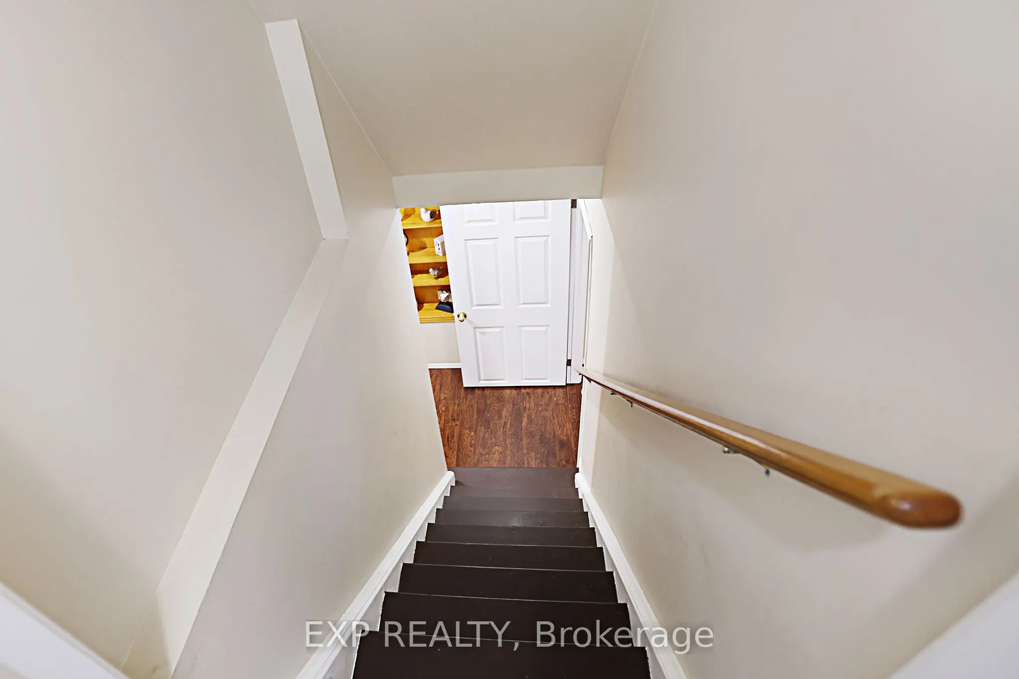 1528 Evans Terrace