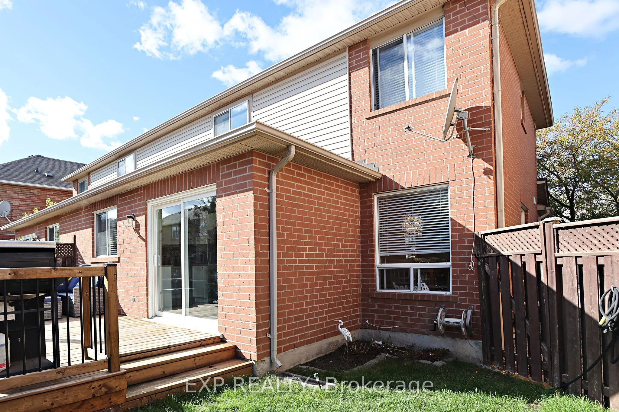 1528 Evans Terrace