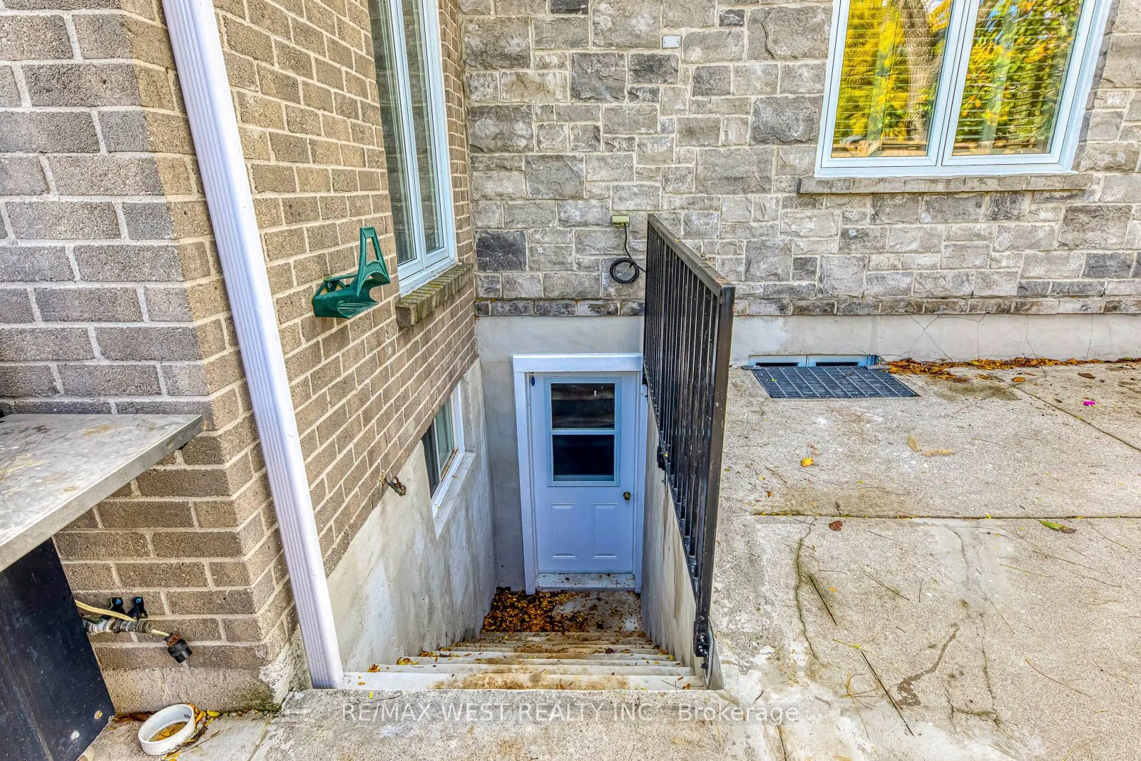1397 Helen Court