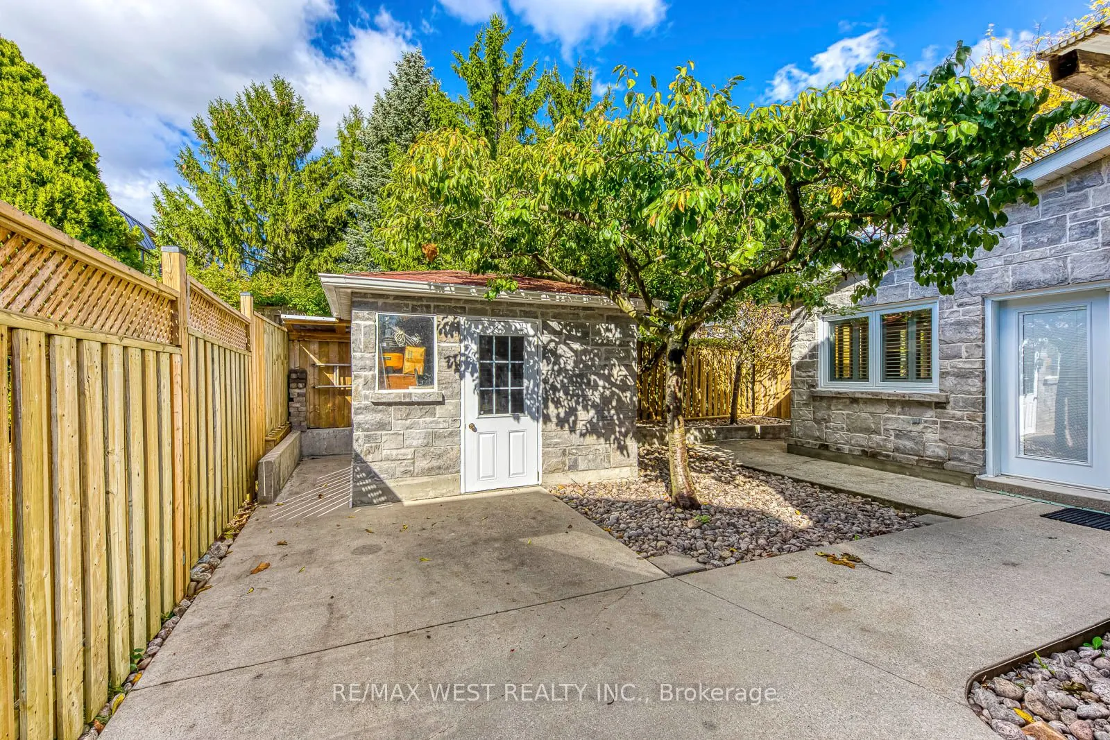 1397 Helen Court