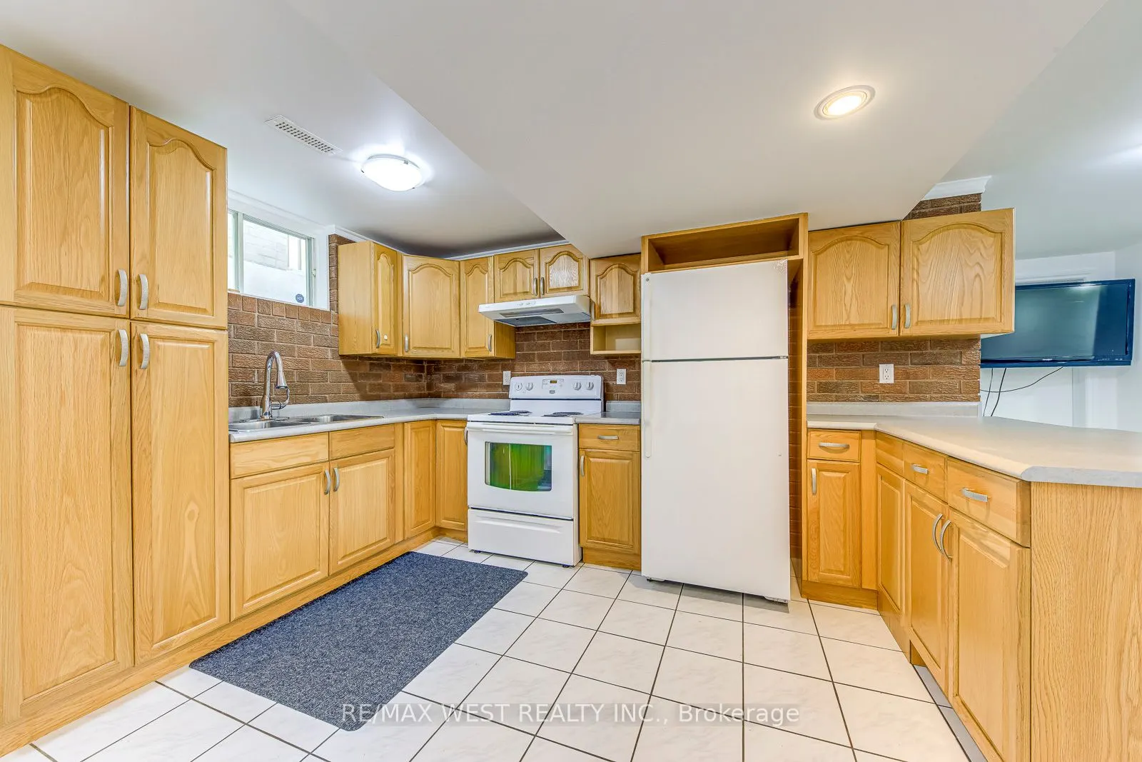 1397 Helen Court