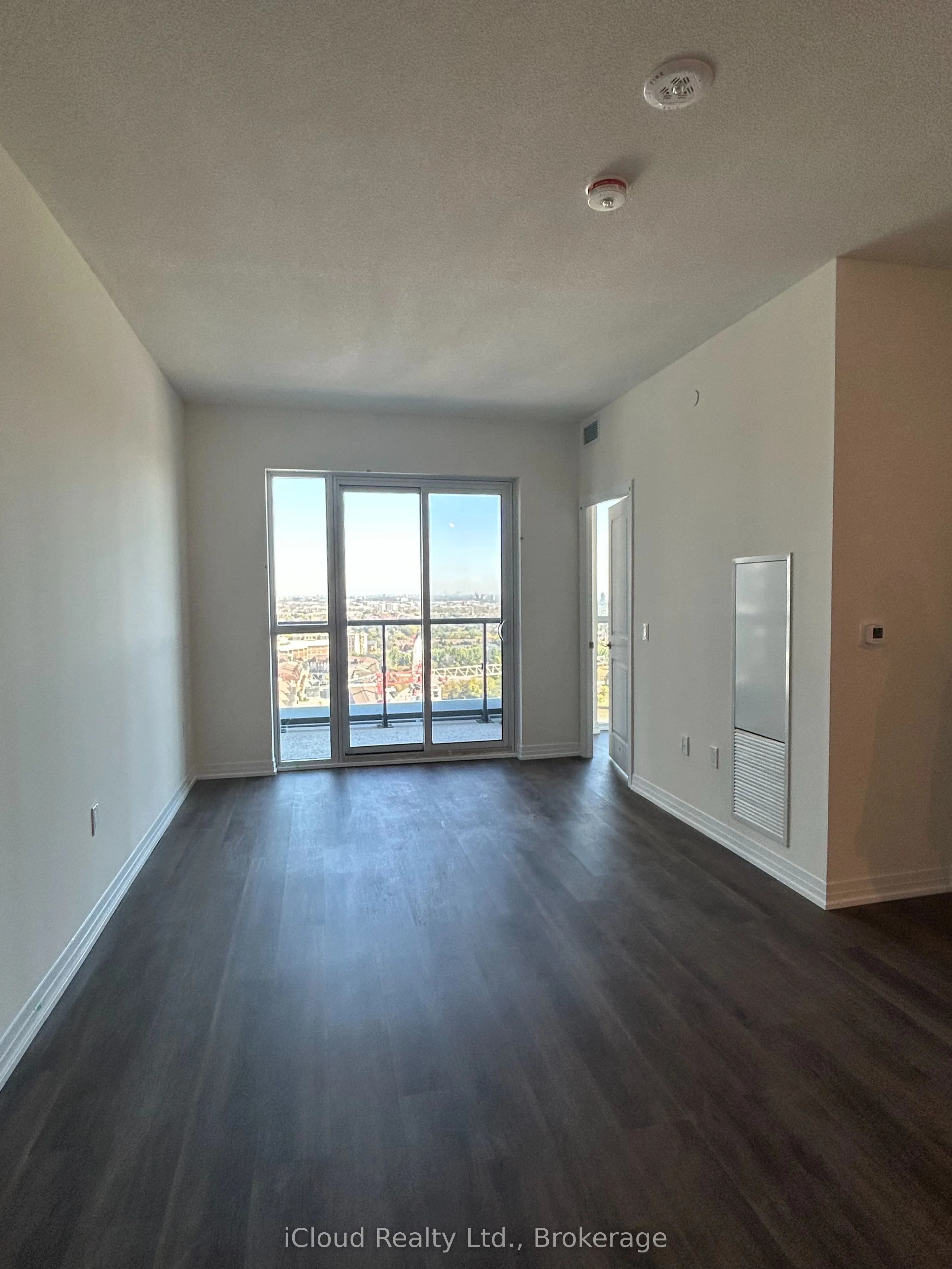15 Watergarden Drive, #1610