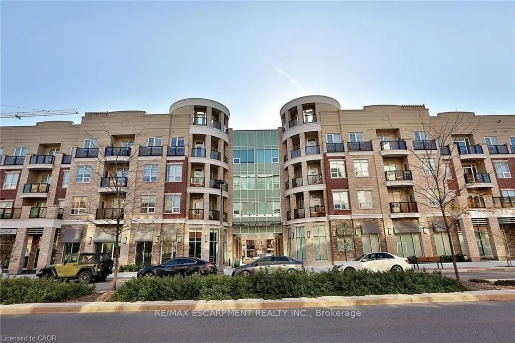 216 Oak Park Boulevard, #213
