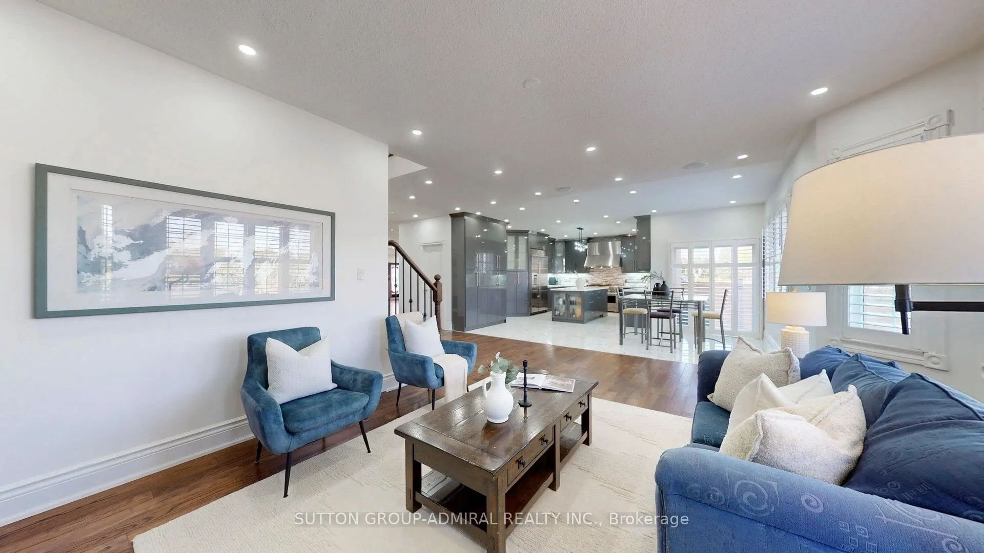 37 Donwoods Court