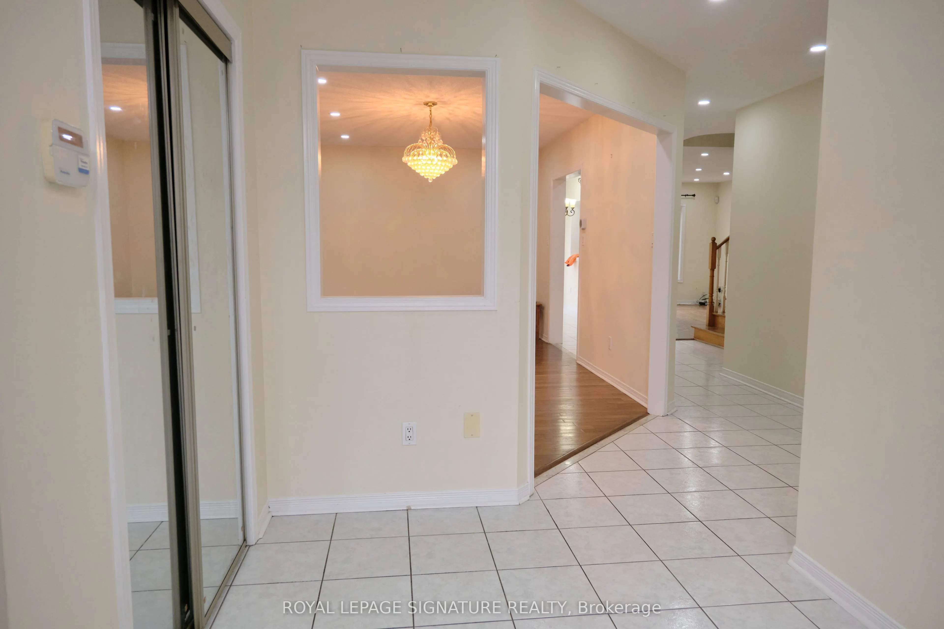 12 Pacific Wind Crescent, #Upper