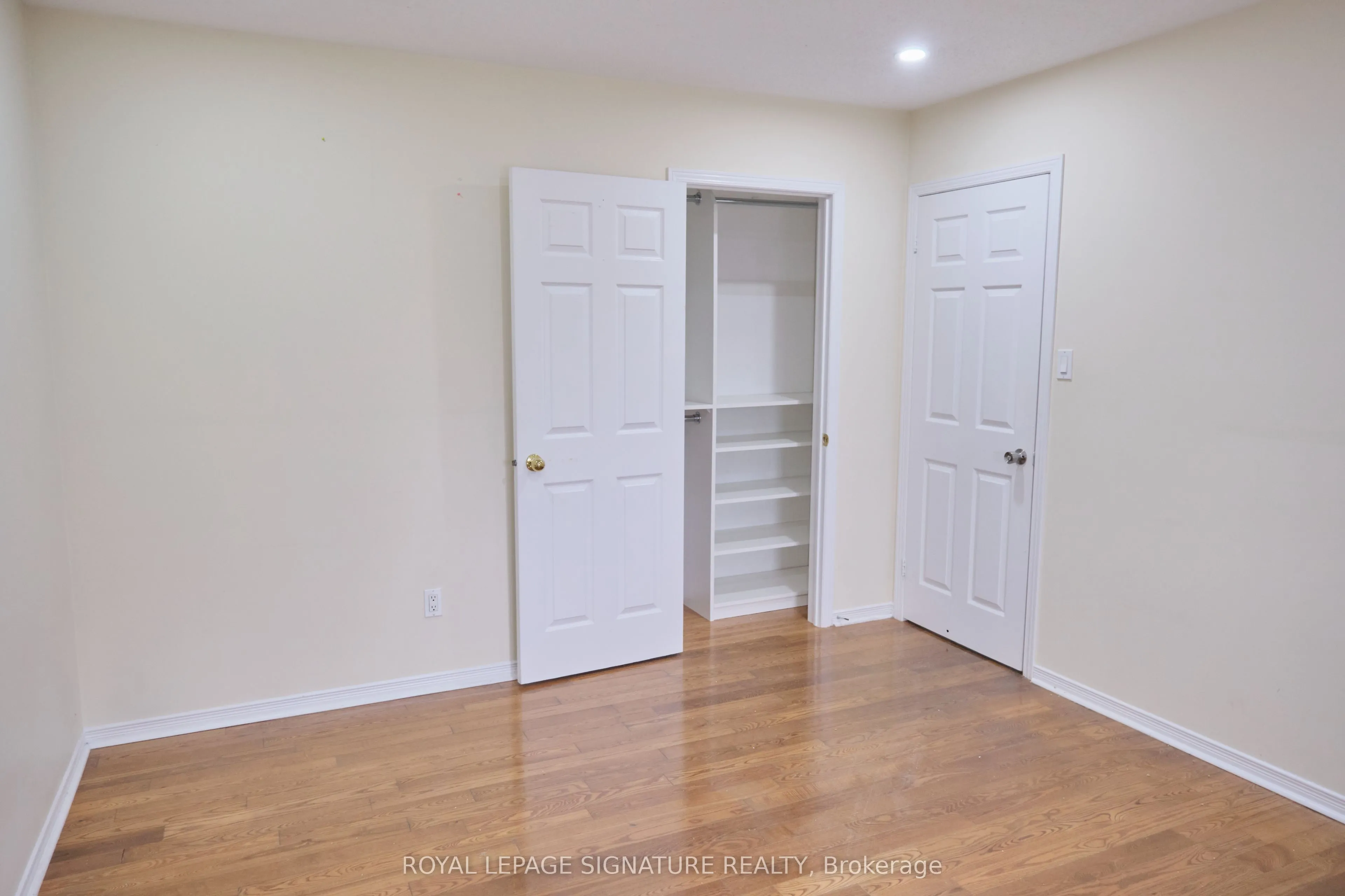 12 Pacific Wind Crescent, #Upper