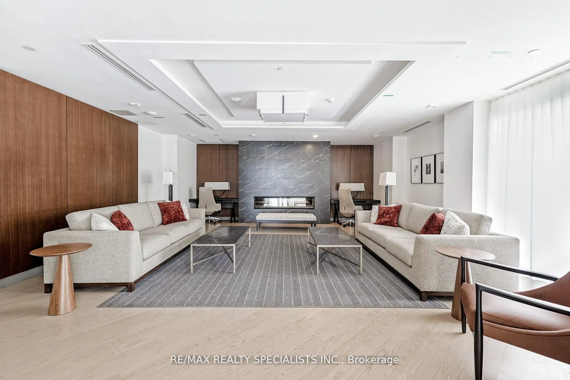 1575 Lakeshore Road W, #258