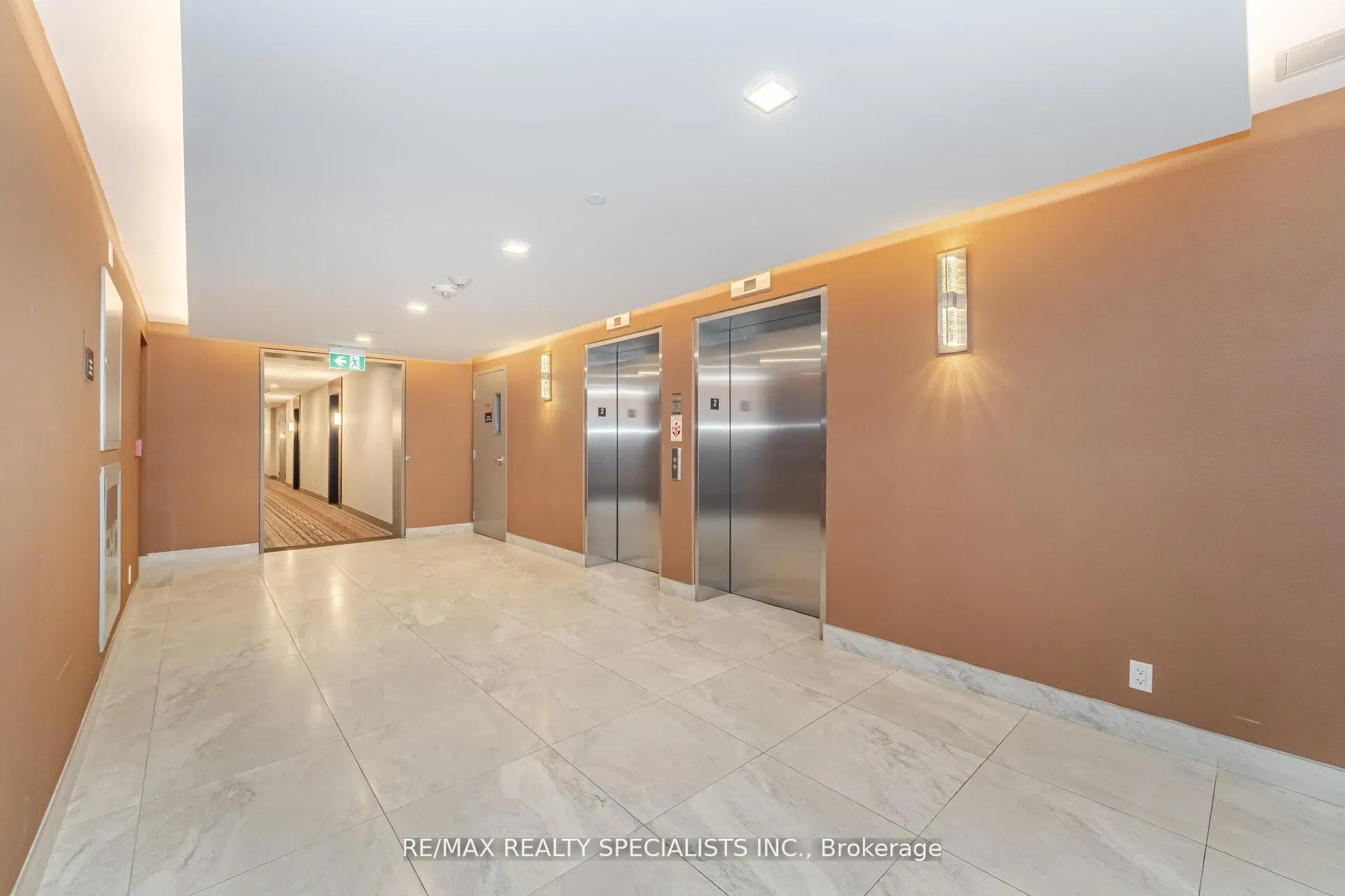 1575 Lakeshore Road W, #258