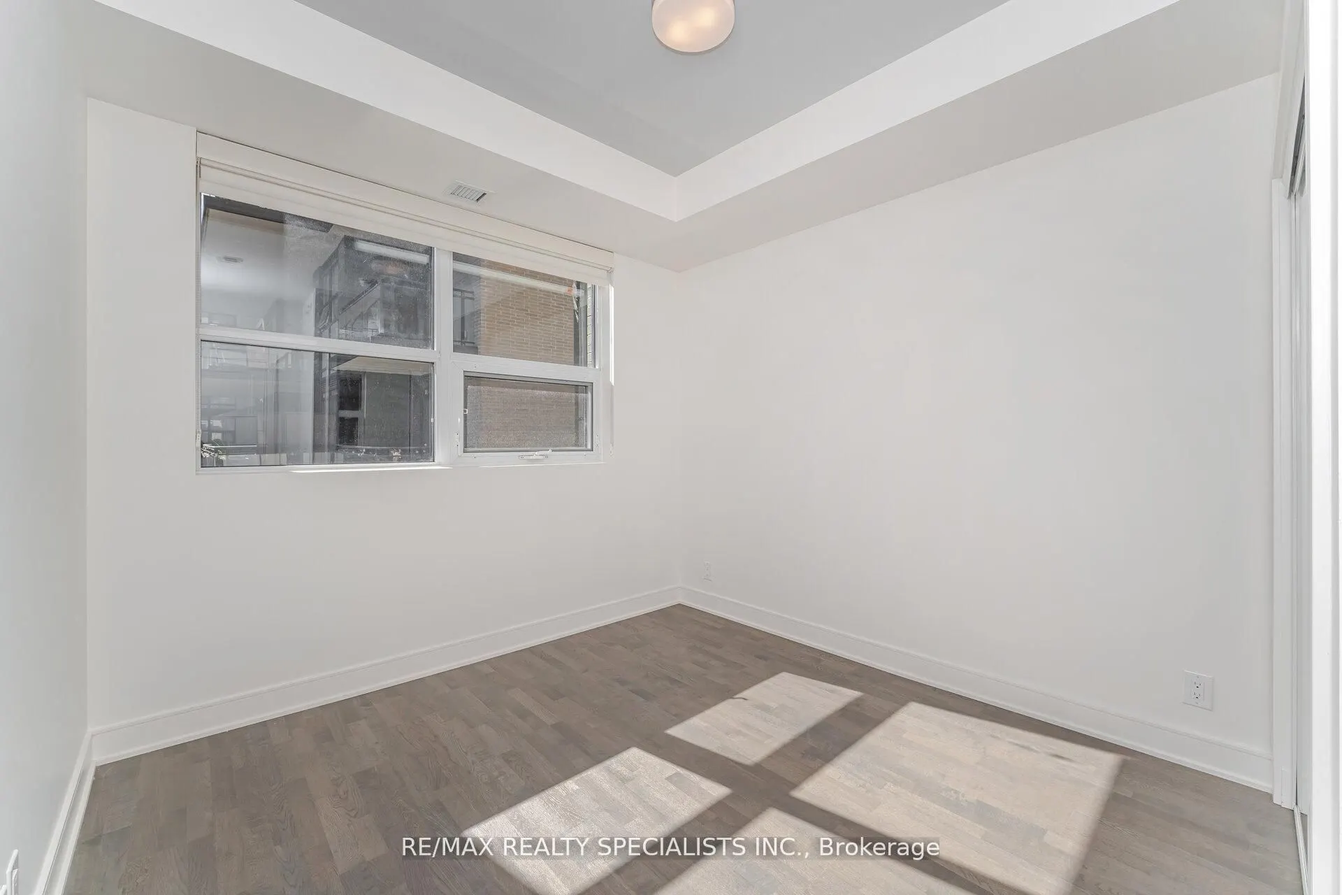 1575 Lakeshore Road W, #258