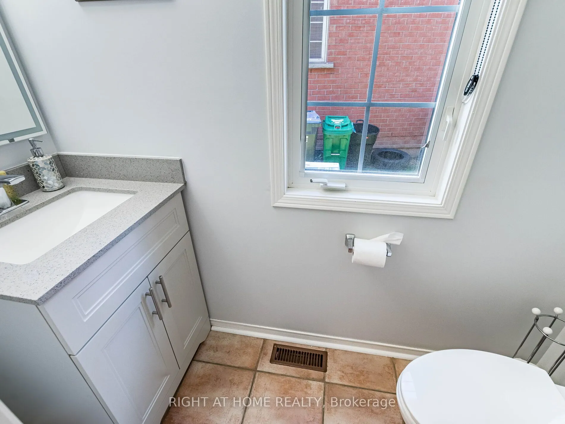 5030 Heatherleigh Avenue, #217